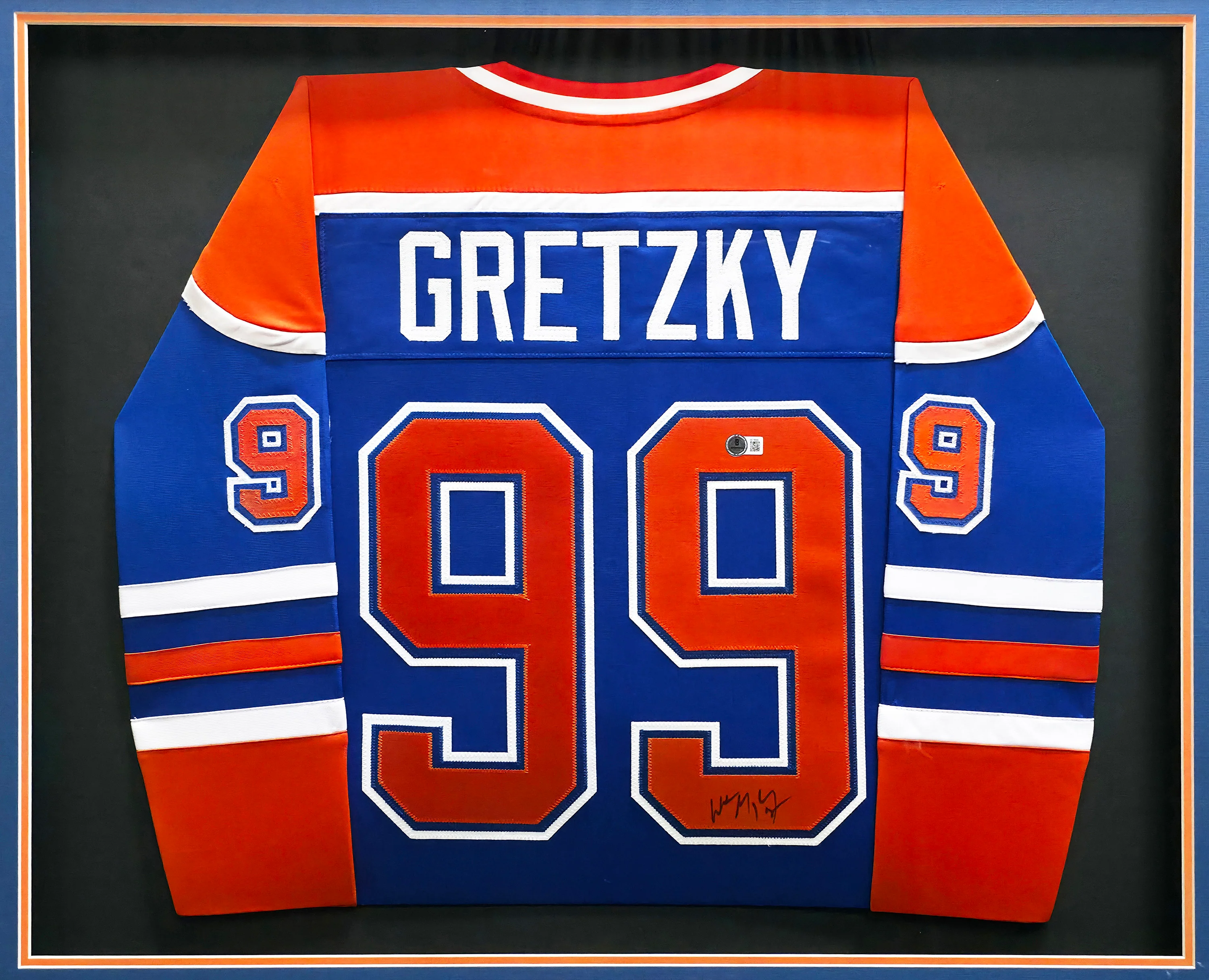 Edmonton Oilers Wayne Gretzky Autographed Framed Blue & Orange Jersey Beckett BAS QR Stock #254312 - Image 2