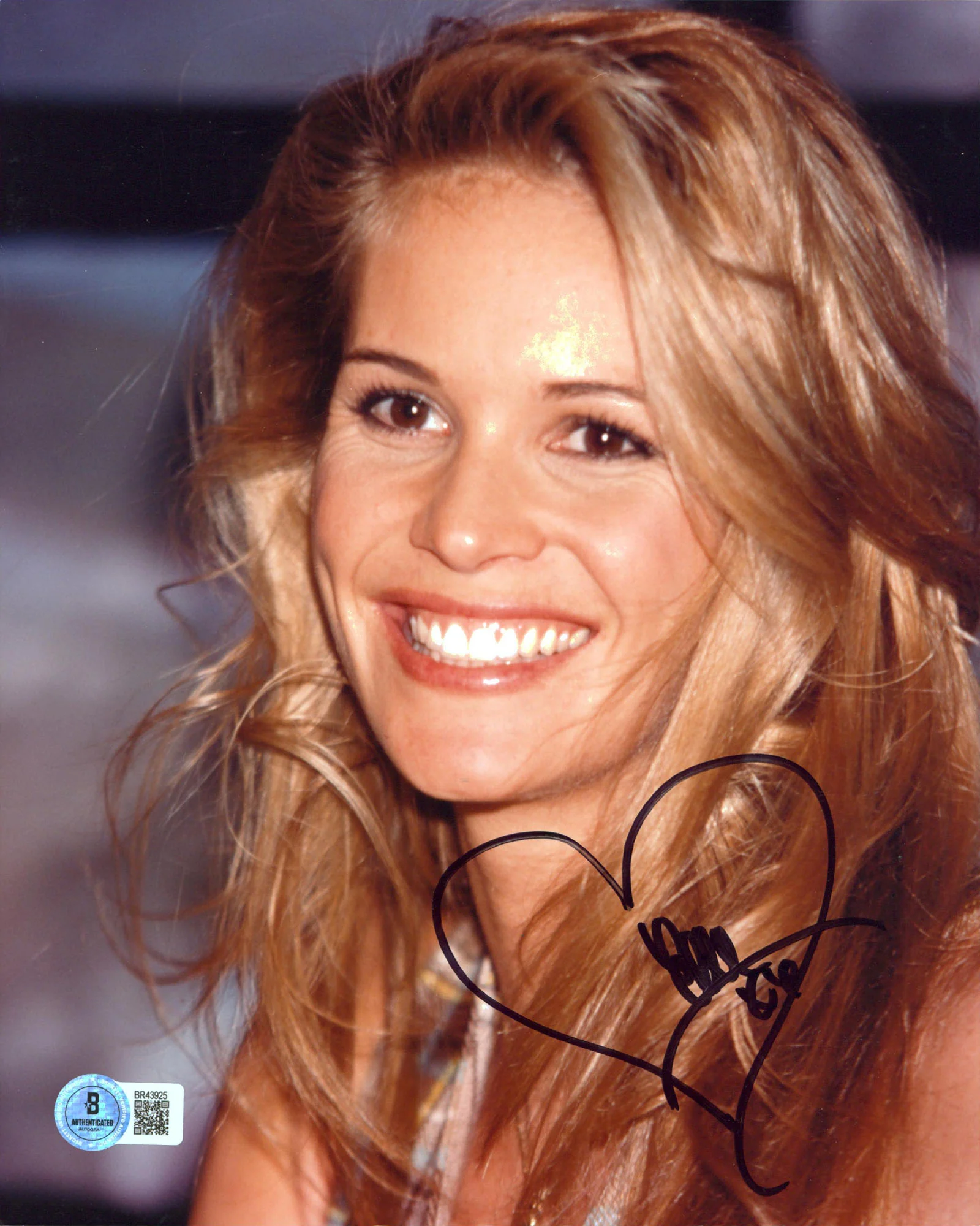 Elle Macpherson Friends Authentic Signed 8x10 Vertical Photo BAS #BS43925 - Image 2