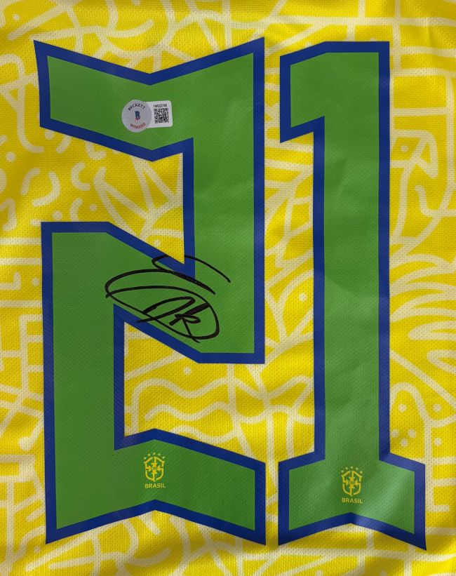 Endrick Signed Brazil Nike Soccer Jersey BAS - Image 2