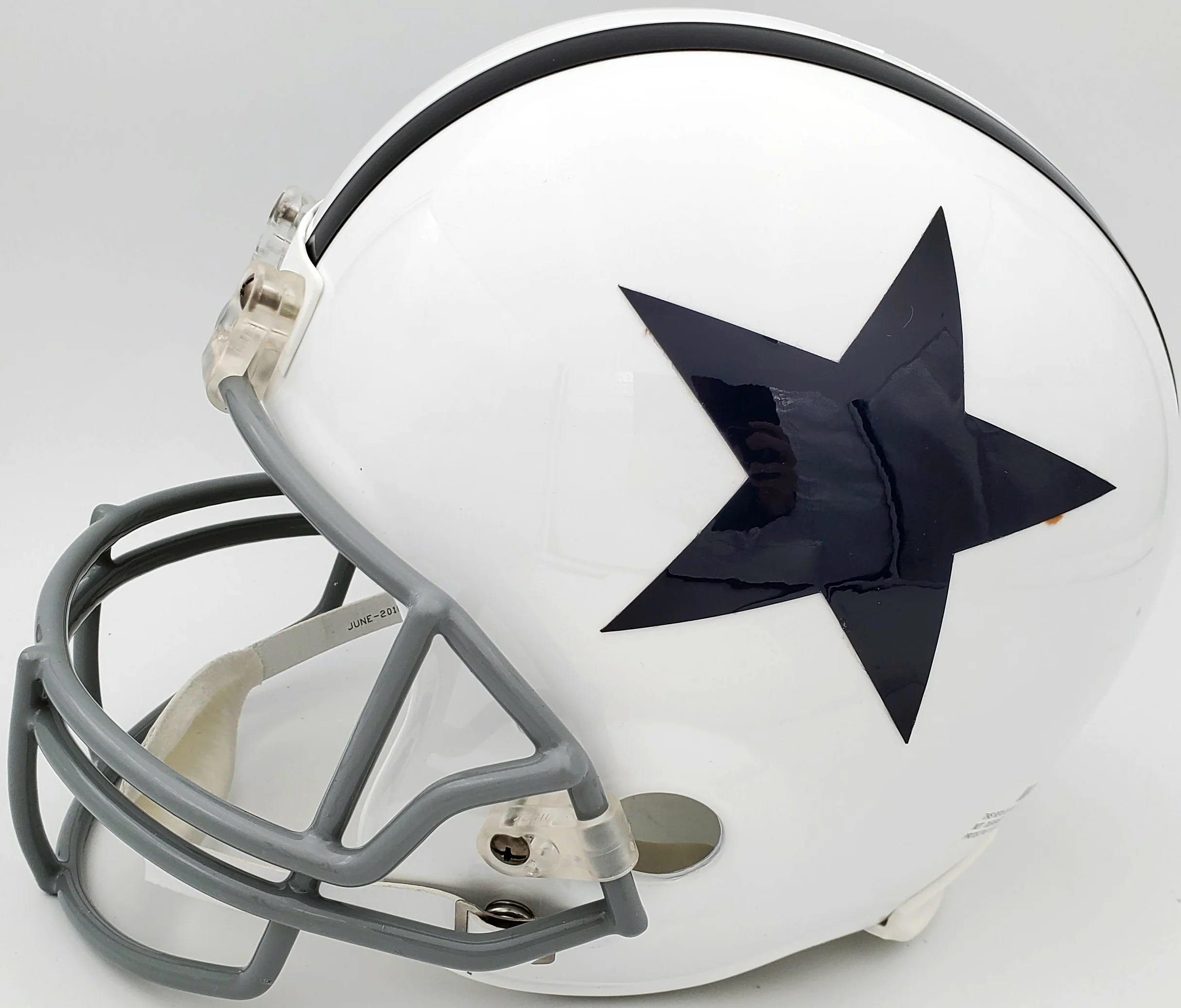 Ezekiel Elliott Autographed Dallas Cowboys Thanksgiving Full Size Replica Helmet Beckett BAS Stock #146376 - Image 4