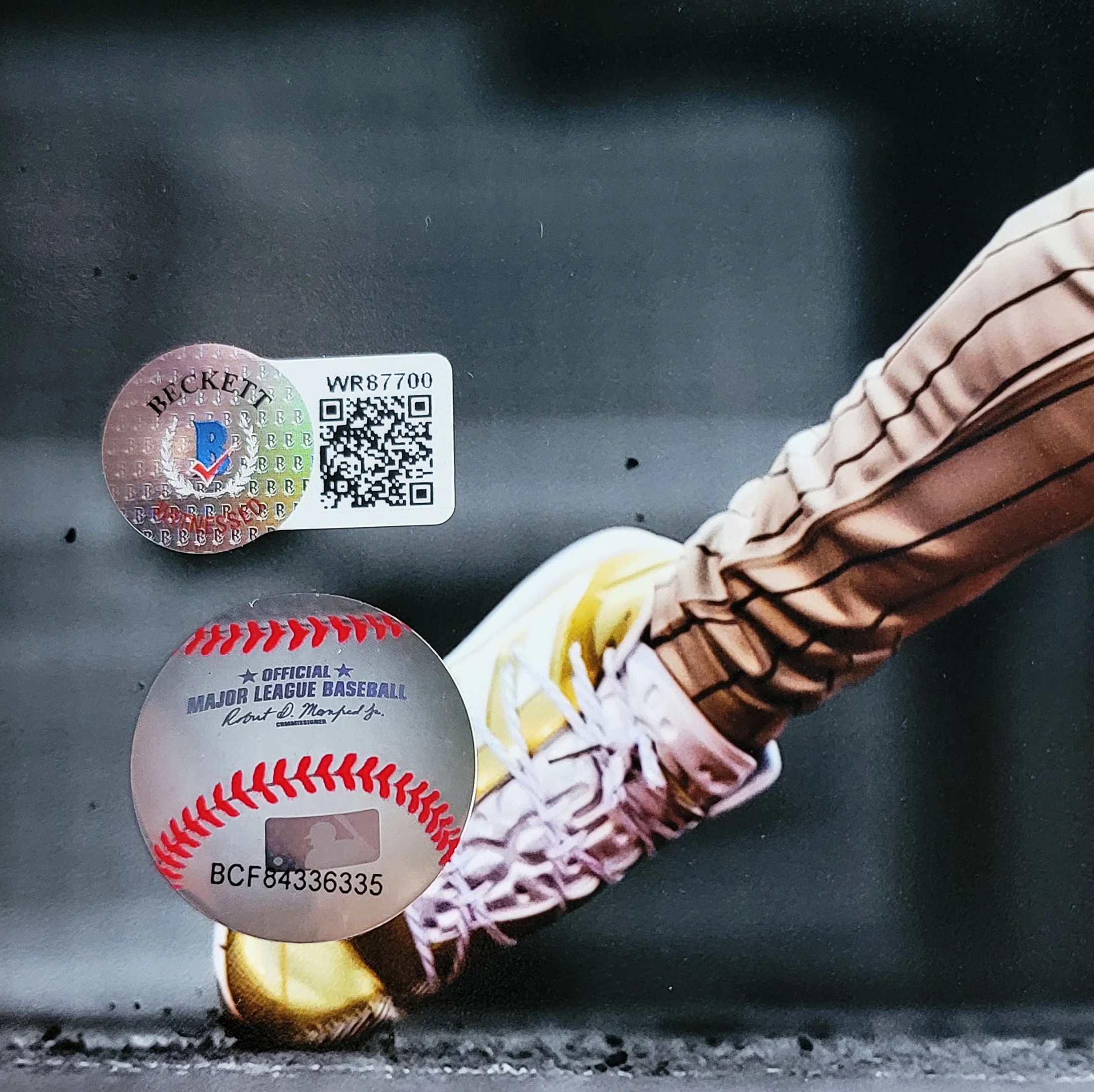 Fernando Tatis Jr. Autographed 11x14 Photo San Diego Padres Spotlight In Yellow Beckett BAS QR Stock #202109 - Image 3
