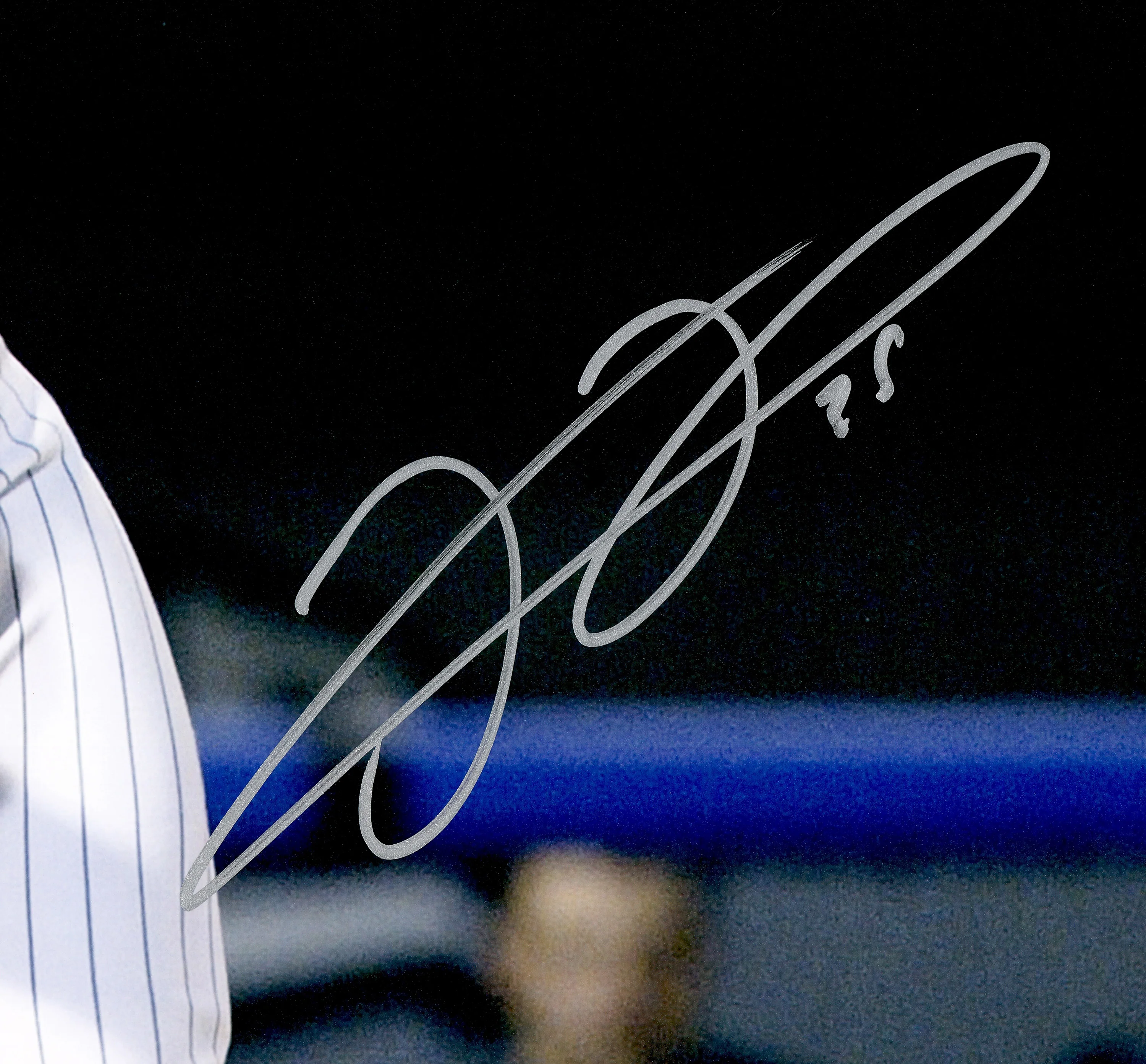 Frank Thomas Autographed 16x20 Photo Chicago White Sox Beckett BAS Witness Stock #239751 - Image 2