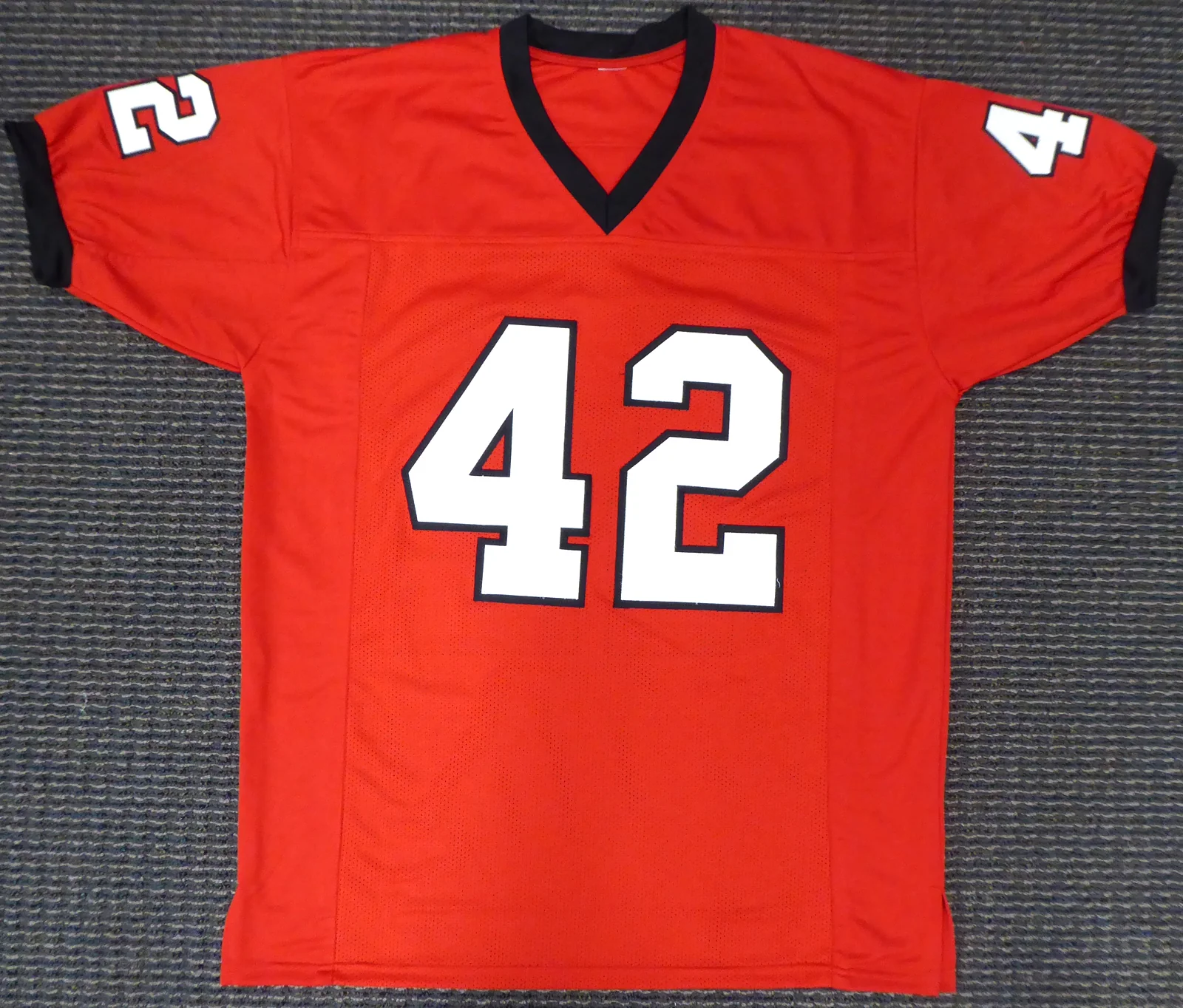 Georgia Bulldogs Justin Houston Autographed Red Jersey Beckett BAS Stock #178092 - Image 4