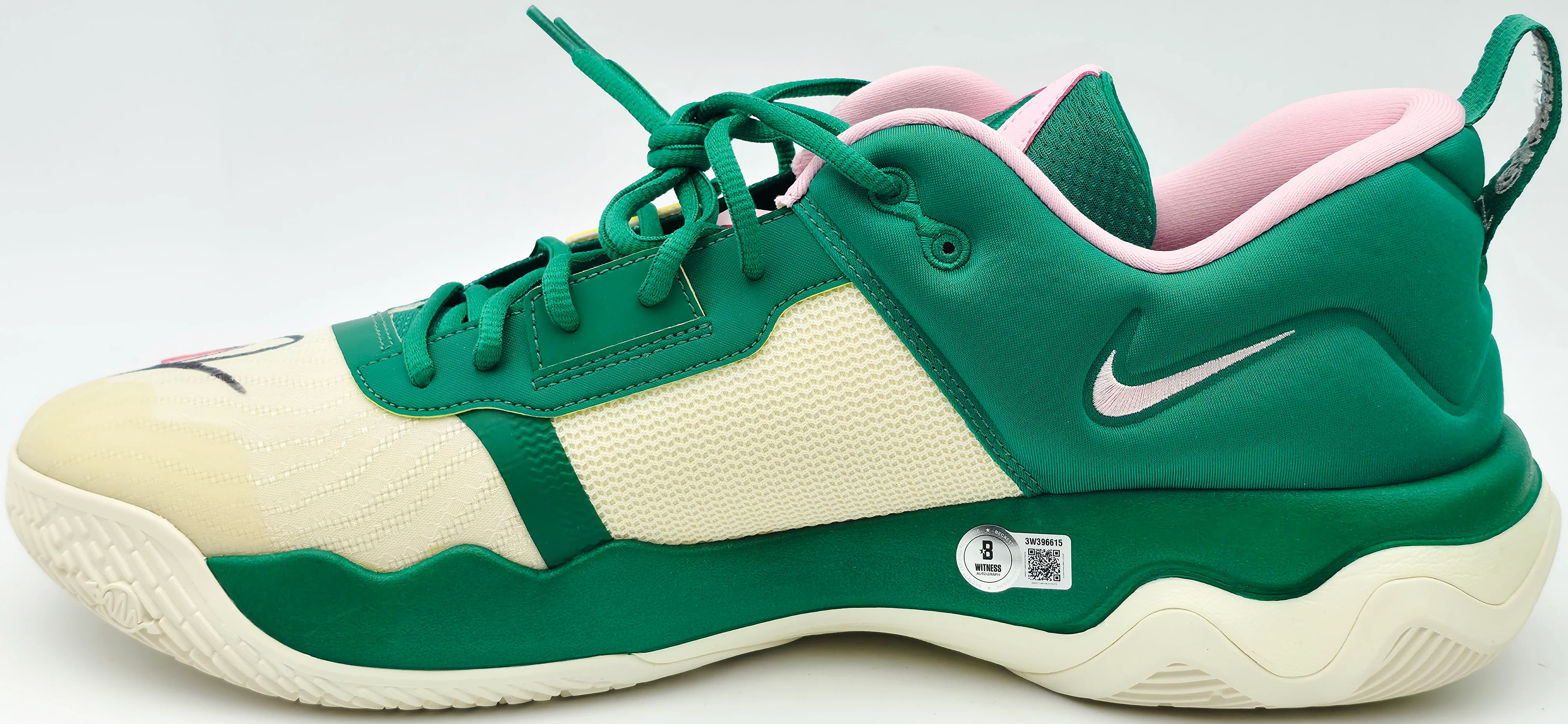 Giannis Antetokounmpo Autographed 2023 Player Exclusive (PE) Promo Multi, Color & Mid Sft Pink Nike Immortality 3 Shoes Milwaukee Bucks Size 17 (No Box) Beckett BAS Witness #3W396614 & #3W396615 - Image 5