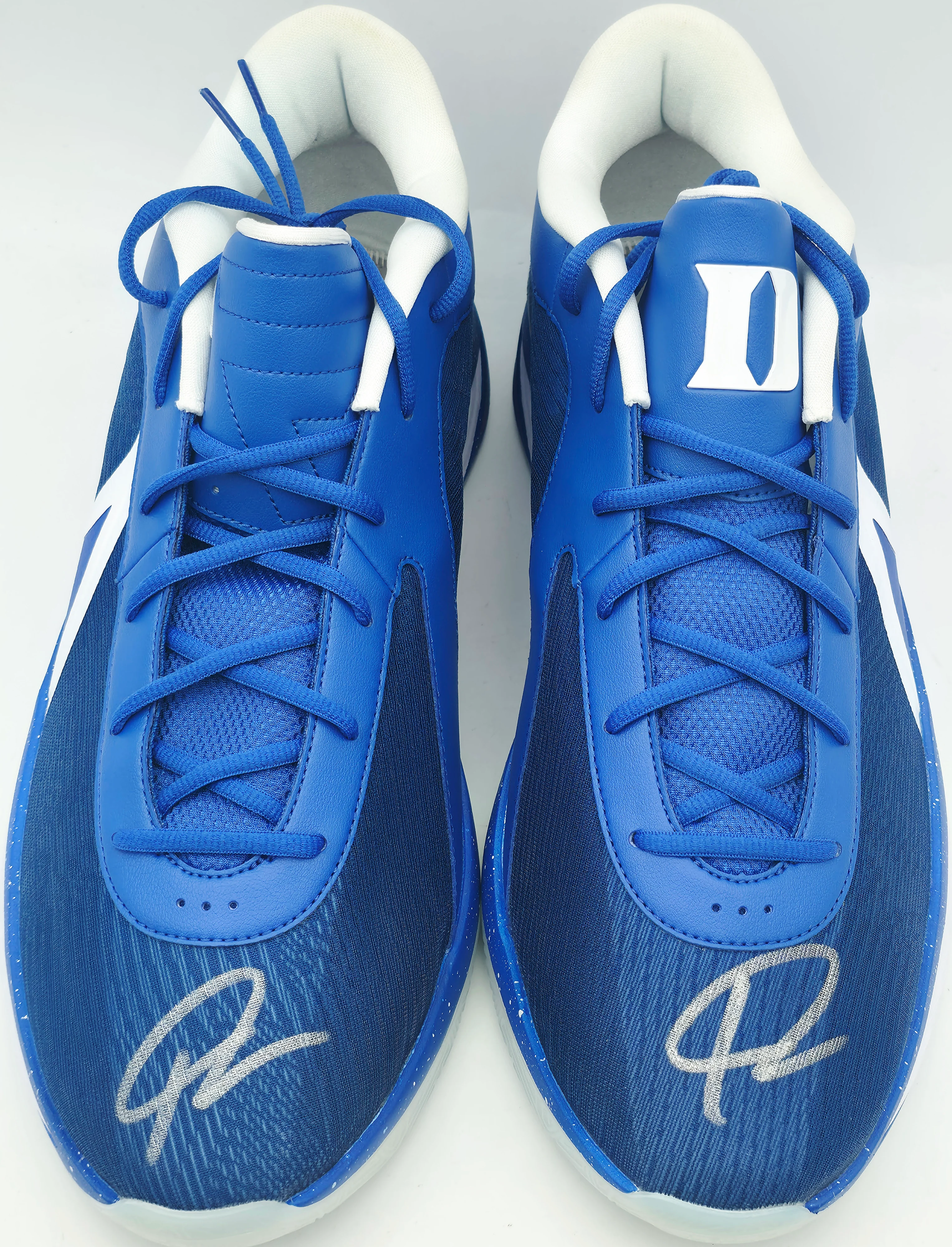 Giannis Antetokounmpo Autographed 2024 Player Exclusive (PE) Promo DUKE BLUE DEVILS Game Royal & White Nike Zoom Freak 6 NCAA P Shoes Size 17 (No Box) Beckett BAS Witness #3W396472 & #3W396473 - Image 3