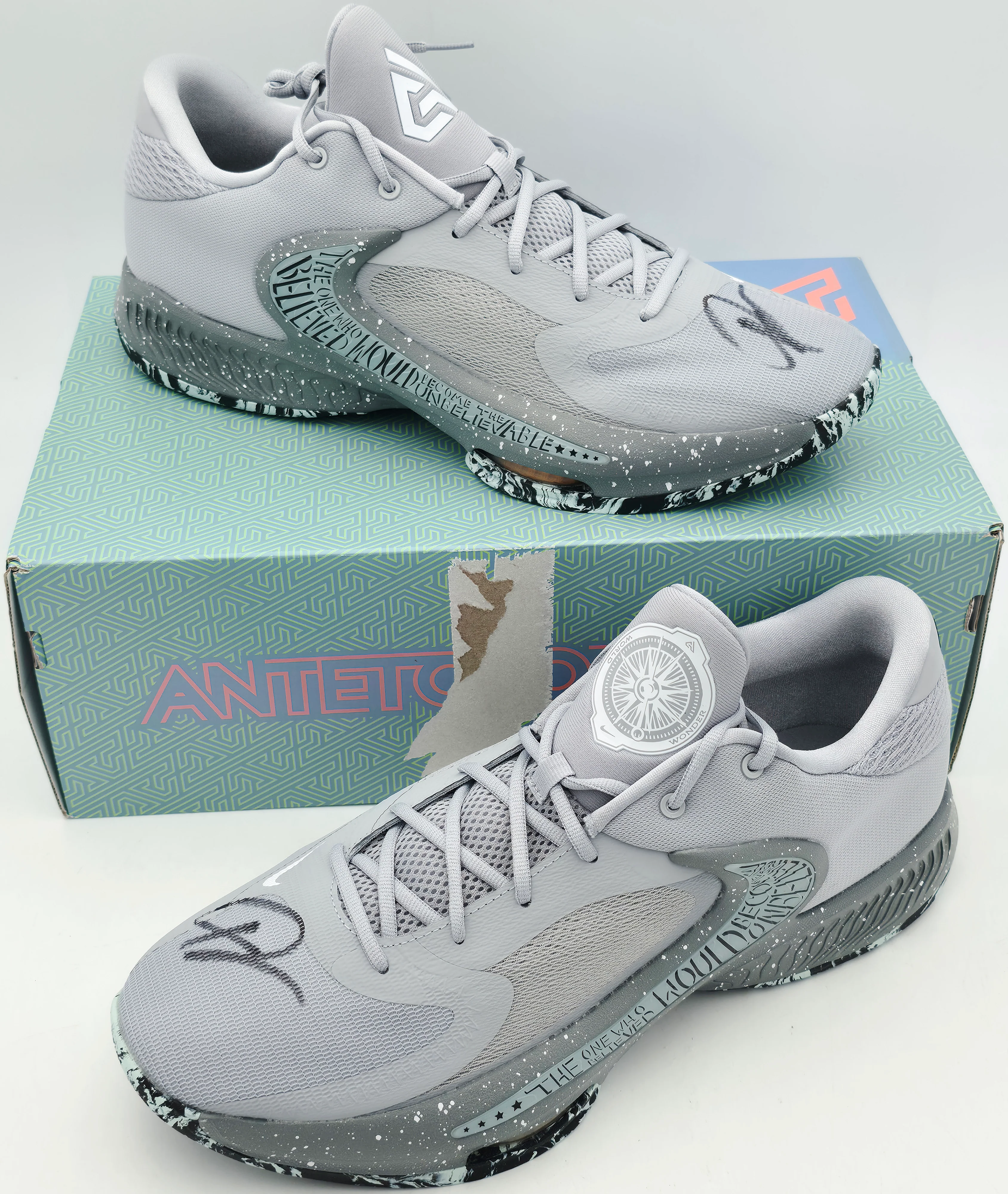 Giannis Antetokounmpo Autographed Grey Nike ZOOM FREAK 4 Shoes Milwaukee Bucks Size 16 (With Box) Beckett BAS Witness #3W396598 & #3W396599