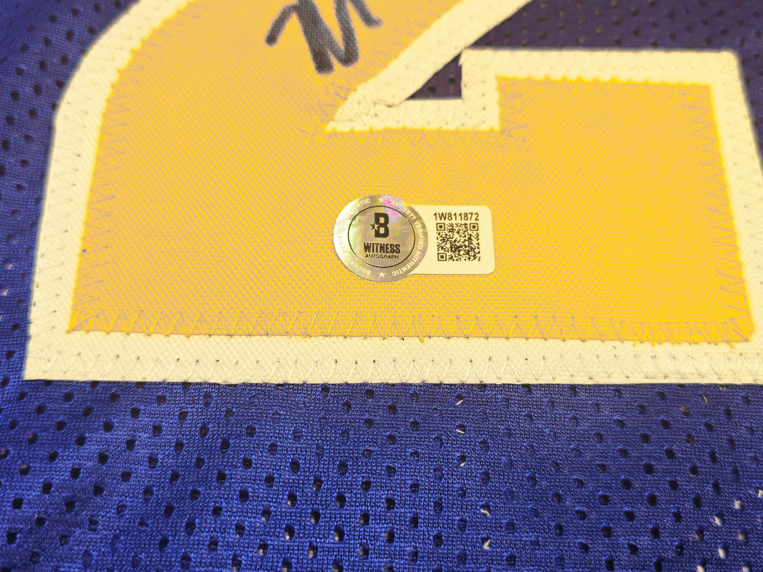 Golden State Warriors Mitch Richmond Autographed Blue Jersey Beckett BAS Witness Stock #232587 - Image 5