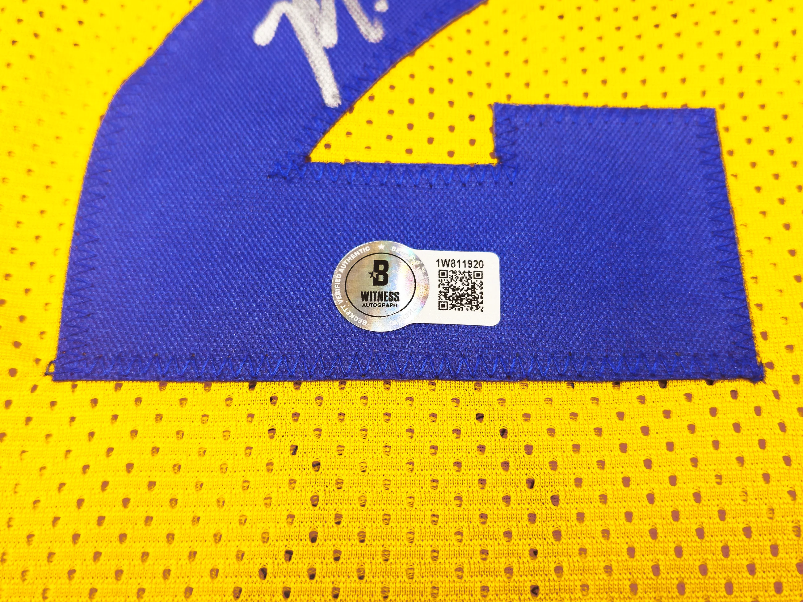 Golden State Warriors Mitch Richmond Autographed Yellow Jersey Beckett BAS Witness Stock #232589 - Image 5
