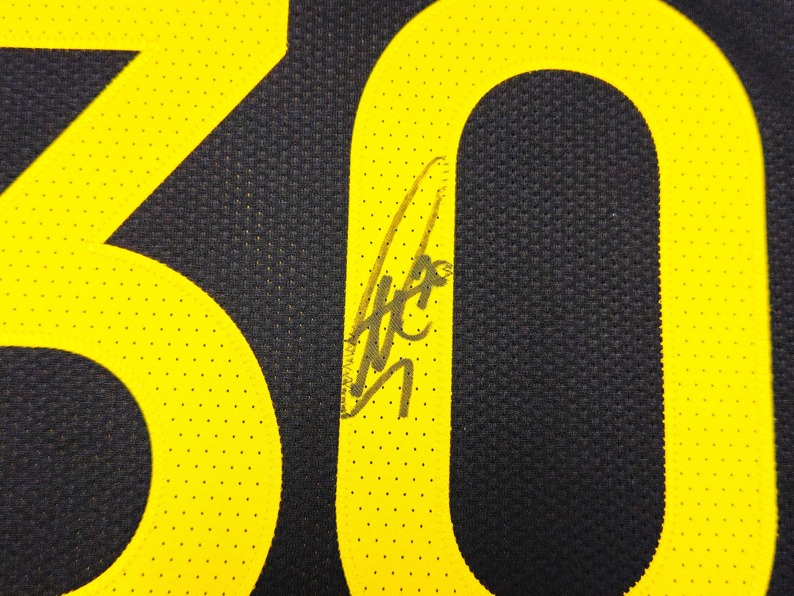 Golden State Warriors Stephen Curry Autographed Black Nike City Edition Jersey Size 52+2 JSA Stock #235474 - Image 4