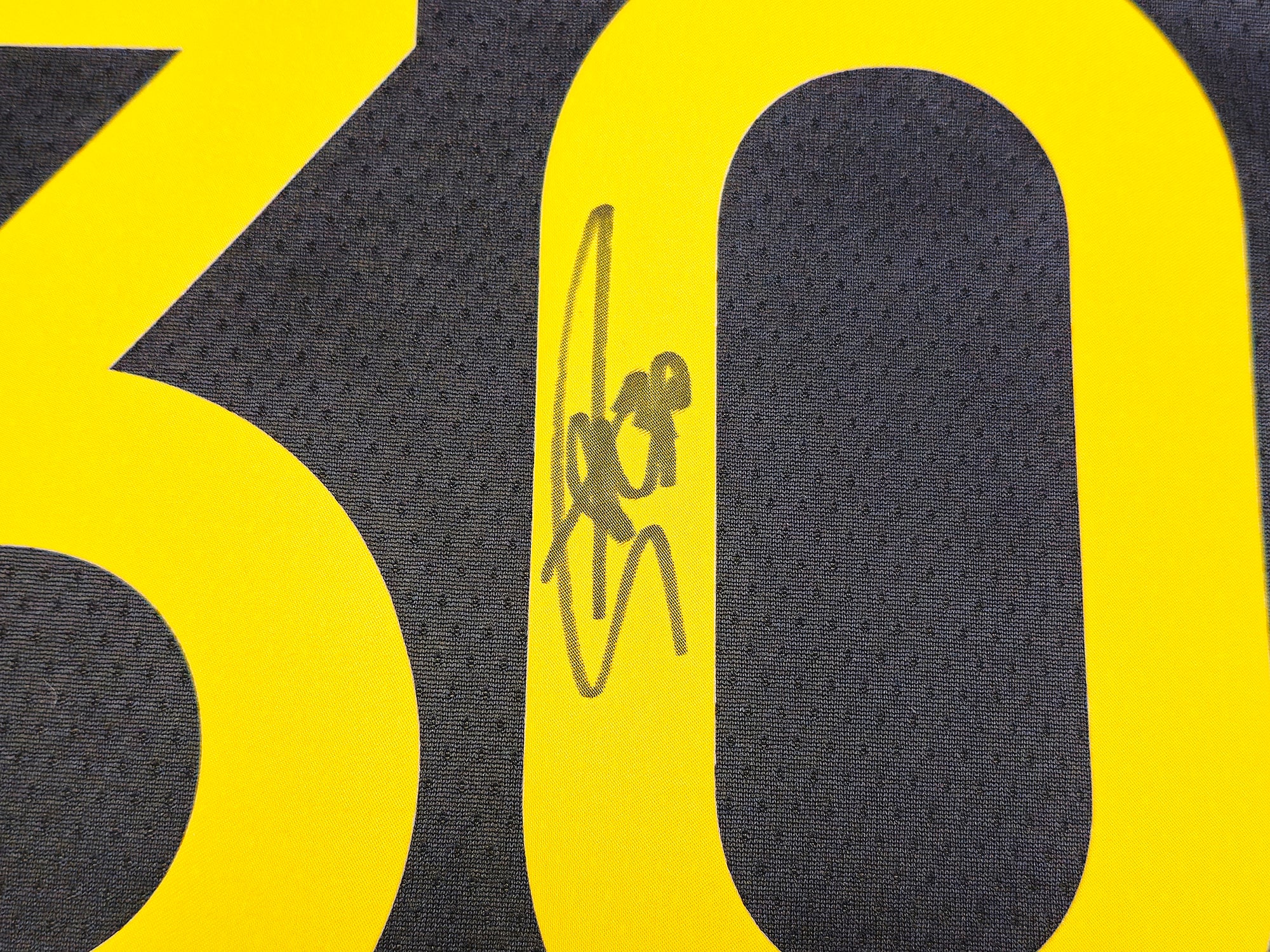 Golden State Warriors Stephen Curry Autographed Black Nike Swingman Icon Edition Jersey Size 48 JSA Stock #235684 - Image 4