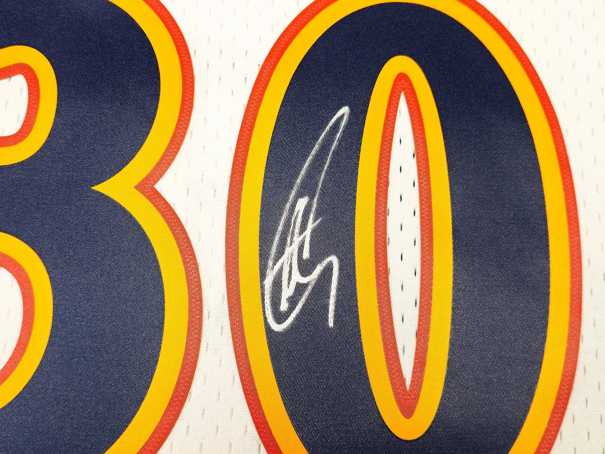 Golden State Warriors Stephen Curry Autographed White Authentic Mitchell & Ness 2009-10 HWC Swingman Rookie Year Jersey Size L JSA Stock #235499 - Image 4