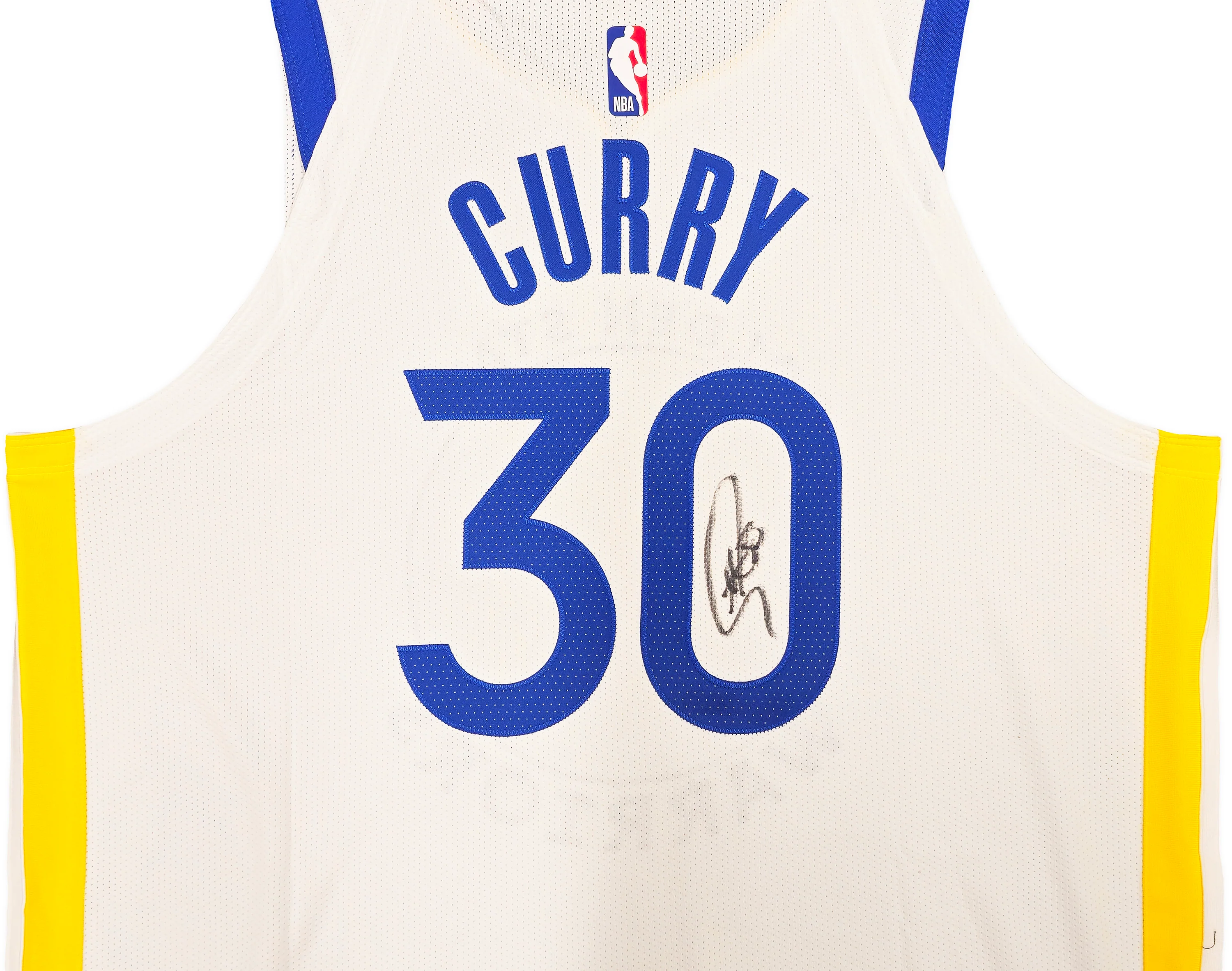 Golden State Warriors Stephen Curry Autographed White Nike Association Edition Jersey Size 48+2 JSA Stock #235472 - Image 3