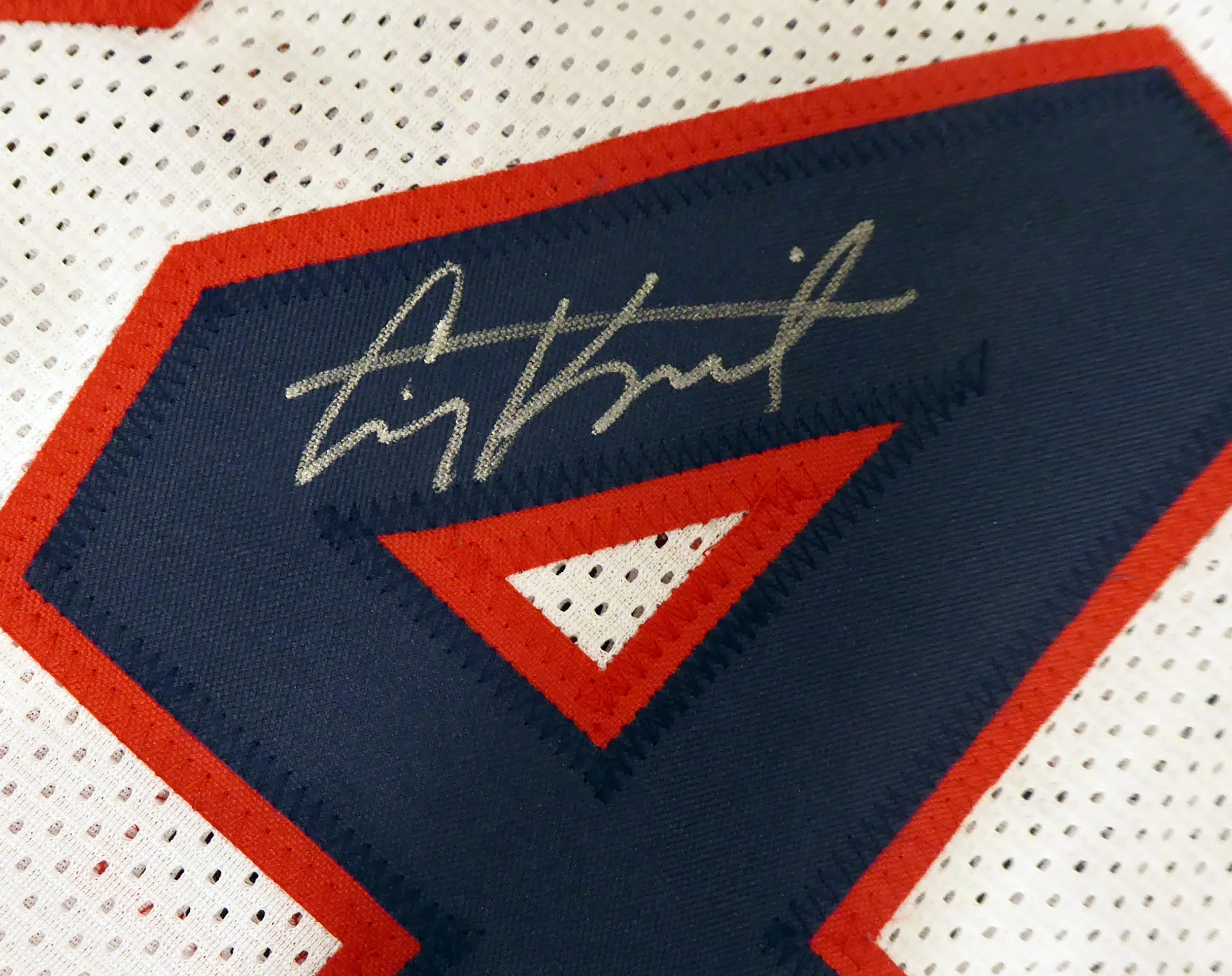 Gonzaga Bulldogs Corey Kispert Autographed White Jersey MCS Holo Stock #194894 - Image 3