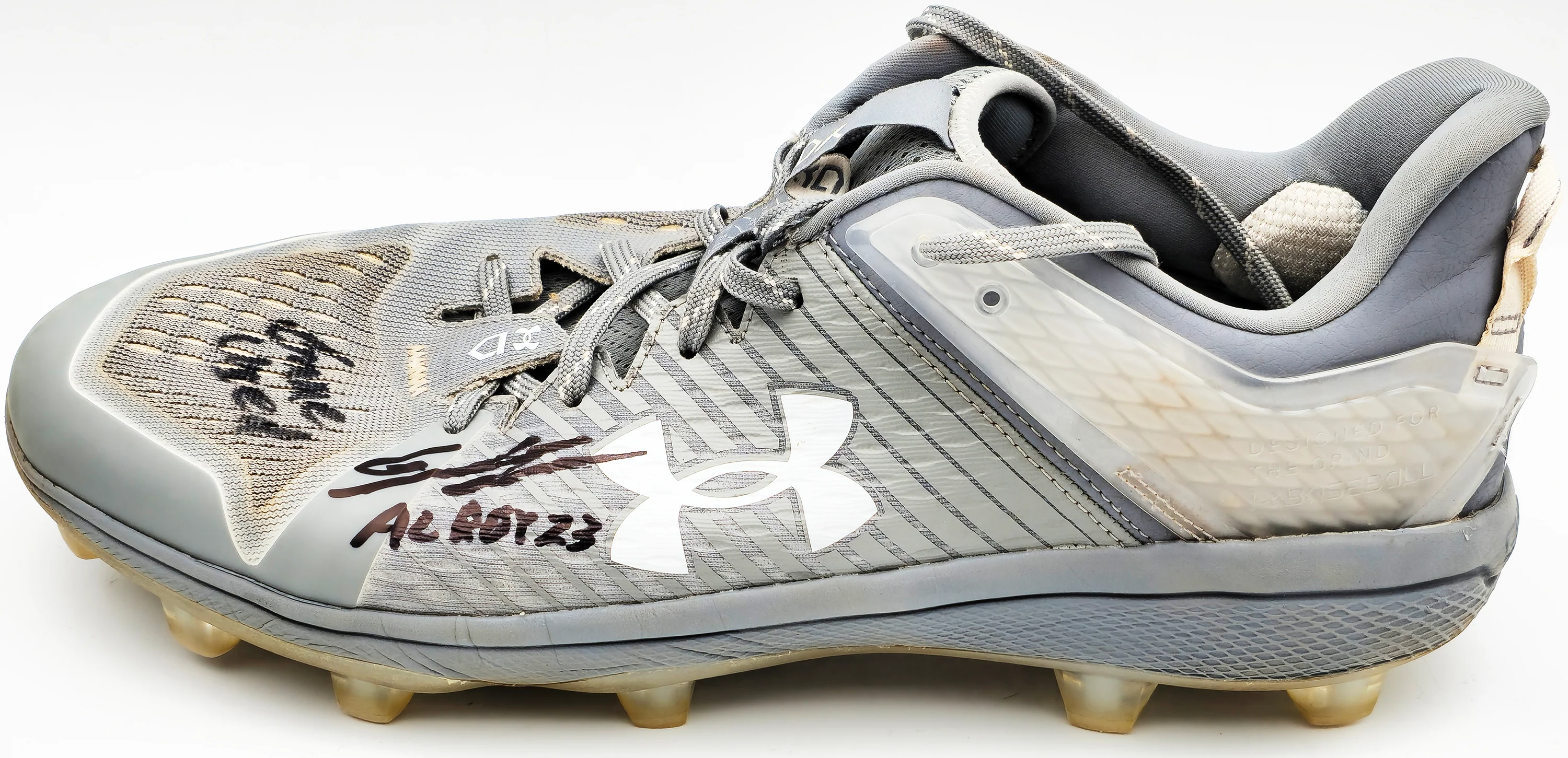 Gunnar Henderson Autographed Grey Under Armour Yard MT Game Used Rookie Cleats Baltimore Orioles "AL ROY 23 Game Used" Dual Signed Beckett BAS QR #1W492691 & #1W492692 - Image 2