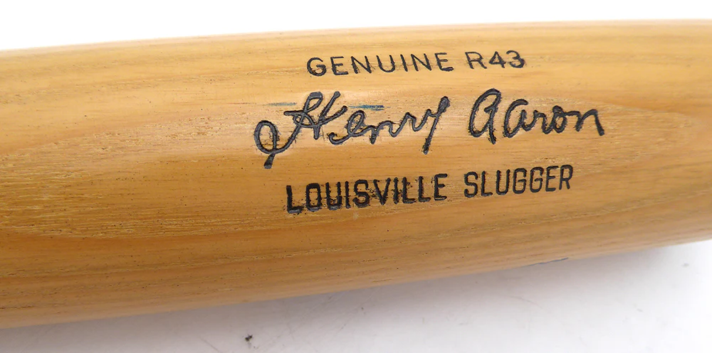 Hank Aaron Autographed Louisville Slugger Bat Atlanta Braves Beckett BAS QR #AE85513 - Image 3