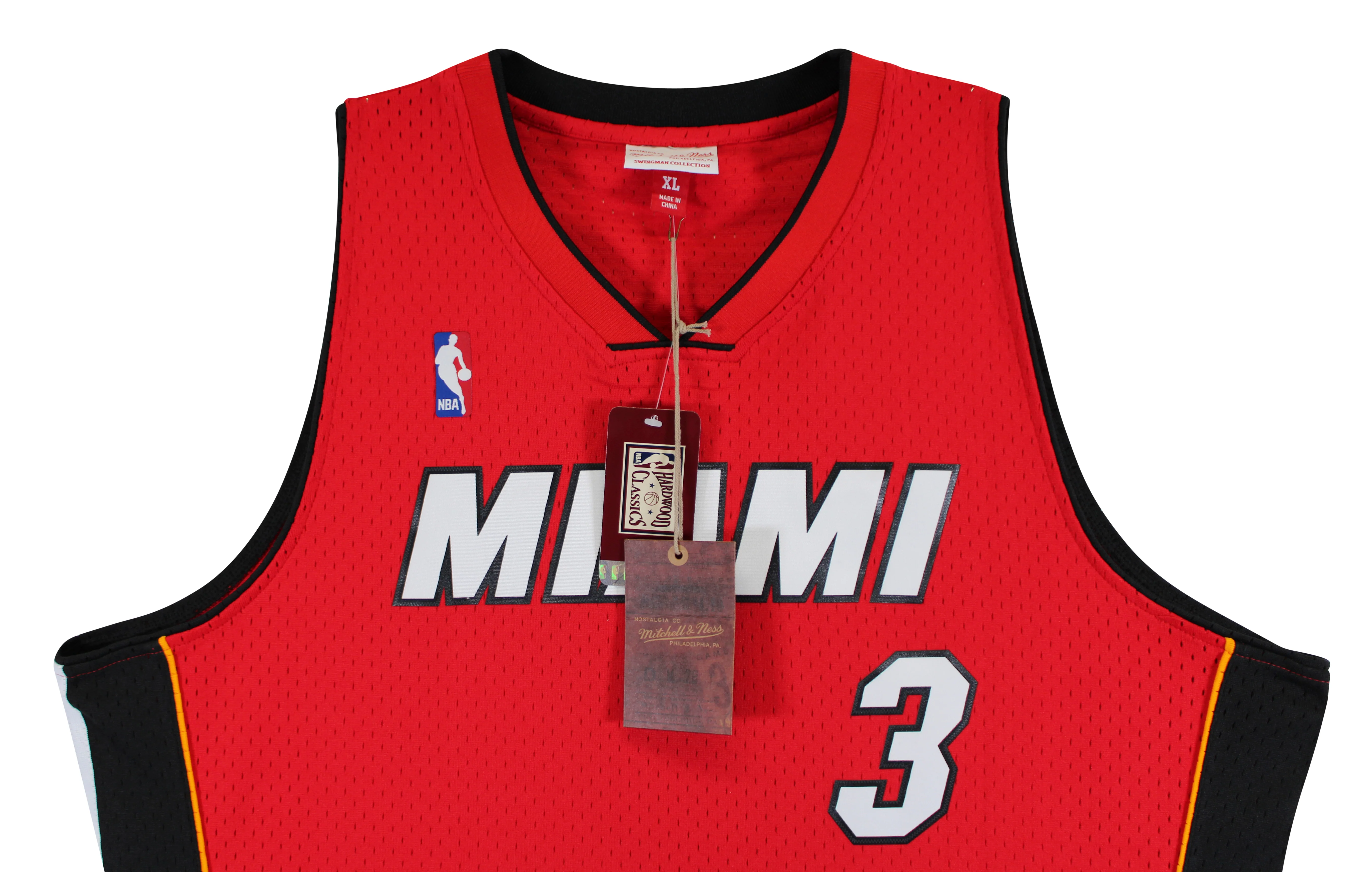 Heat Dwyane Wade Authentic Signed 2005-06 Red M&N HWC Swingman Jersey Fanatics - Image 6