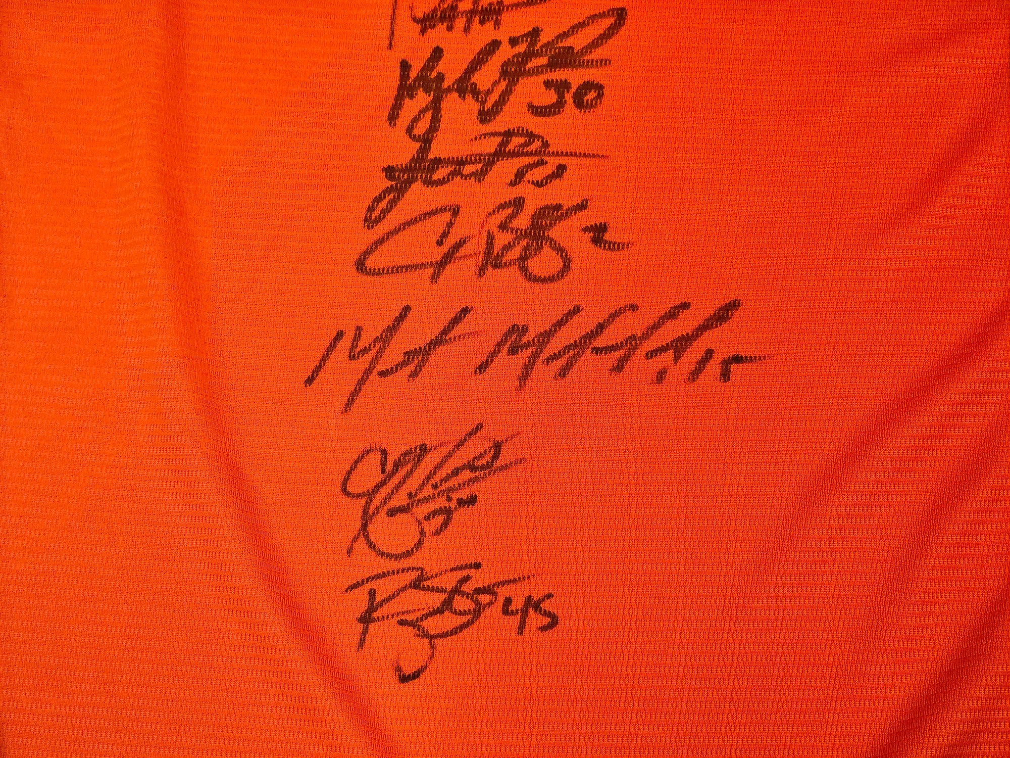 Houston Astros 2022 World Series Champion Autographed Orange Nike Jersey Size XXL With 14 Signatures Including Jose Altuve & Yordan Alvarez Beckett BAS Witness Stock #220890 - Image 3