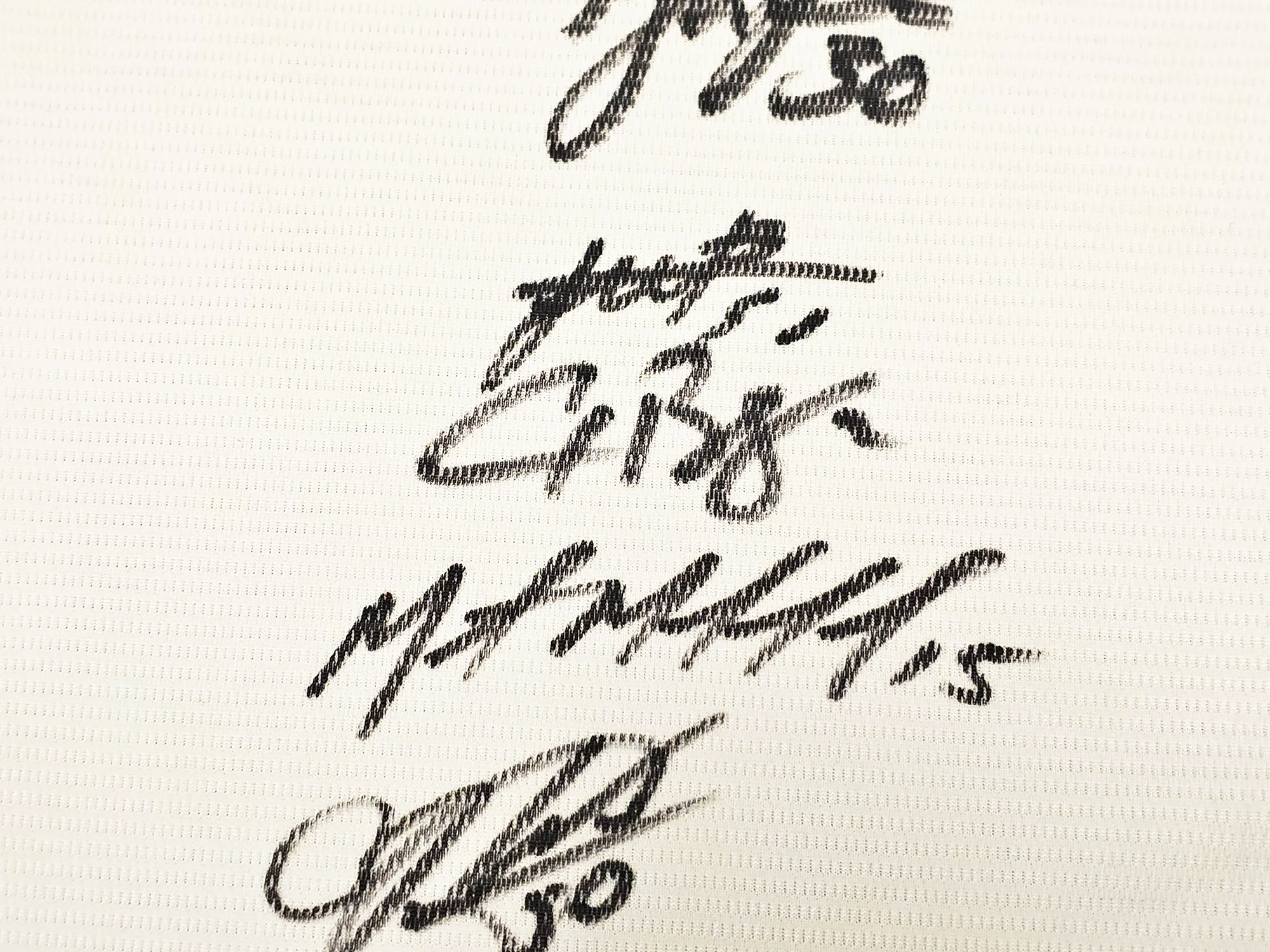 Houston Astros 2022 World Series Champion Autographed White Nike Jersey Size XL With 14 Signatures Including Jose Altuve & Yordan Alvarez Beckett BAS Witness Stock #220889 - Image 5