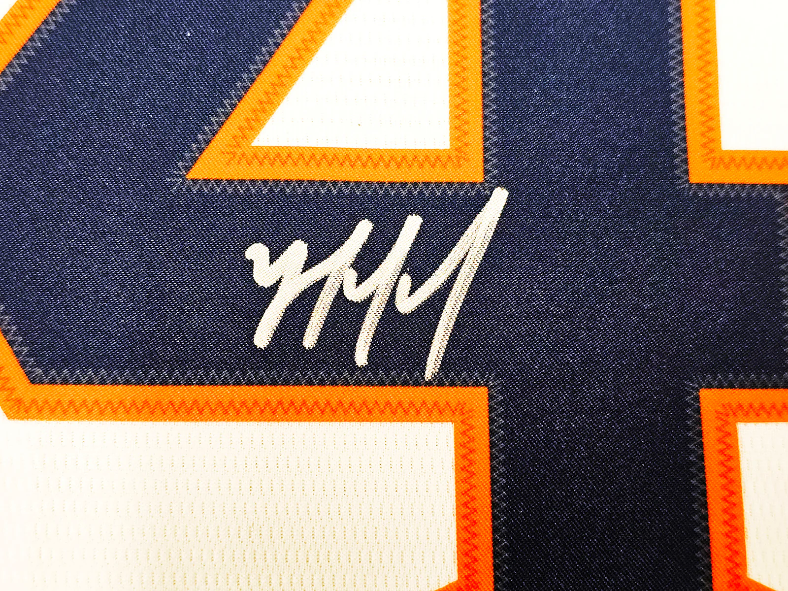 Houston Astros Yordan Alvarez Autographed White Nike Jersey Size L Beckett BAS Witness Stock #220483 - Image 4