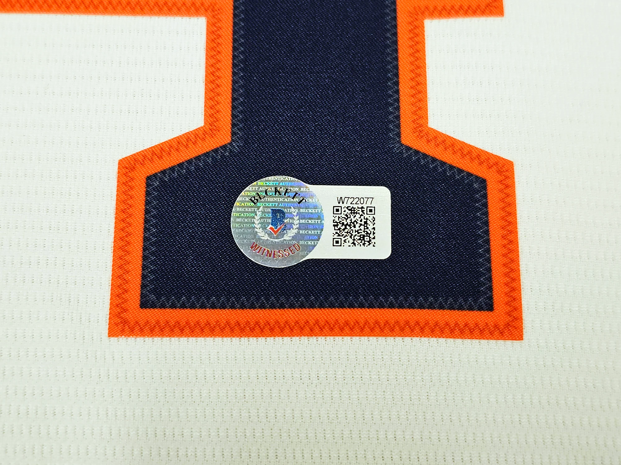 Houston Astros Yordan Alvarez Autographed White Nike Jersey Size L Beckett BAS Witness Stock #220483 - Image 5