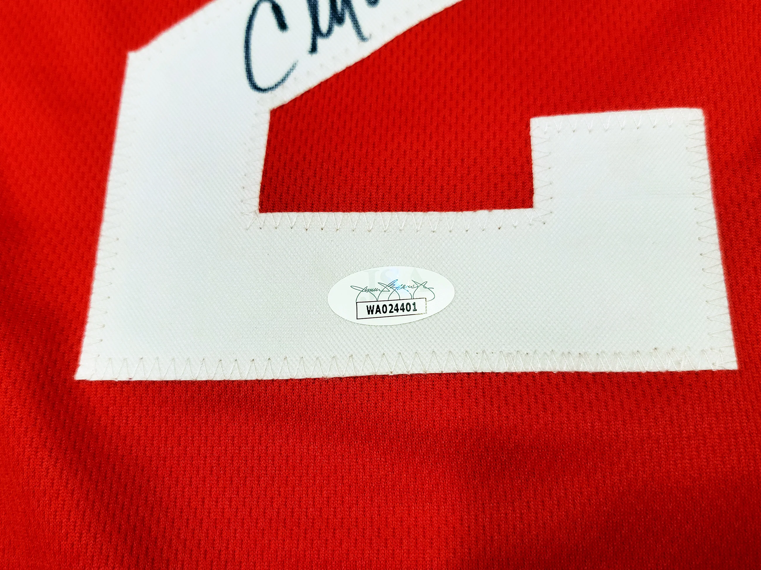Houston Rockets Clyde Drexler Autographed Red Jersey The Glide JSA Stock #202351 - Image 5