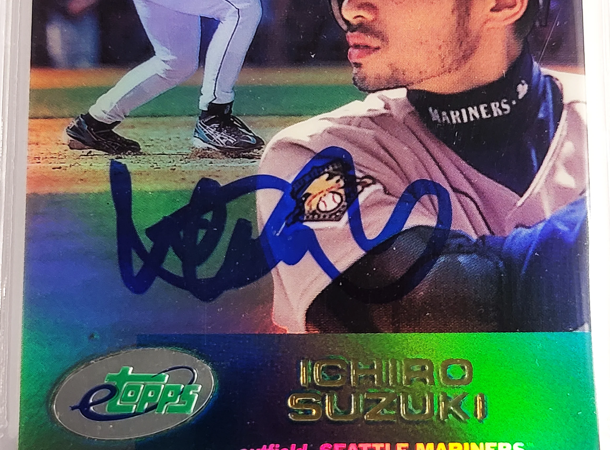 Ichiro Suzuki Autographed 2001 eTopps Rookie Card #100 Seattle Mariners Auto Grade Gem Mint 10 Beckett BAS #14129126 - Image 3