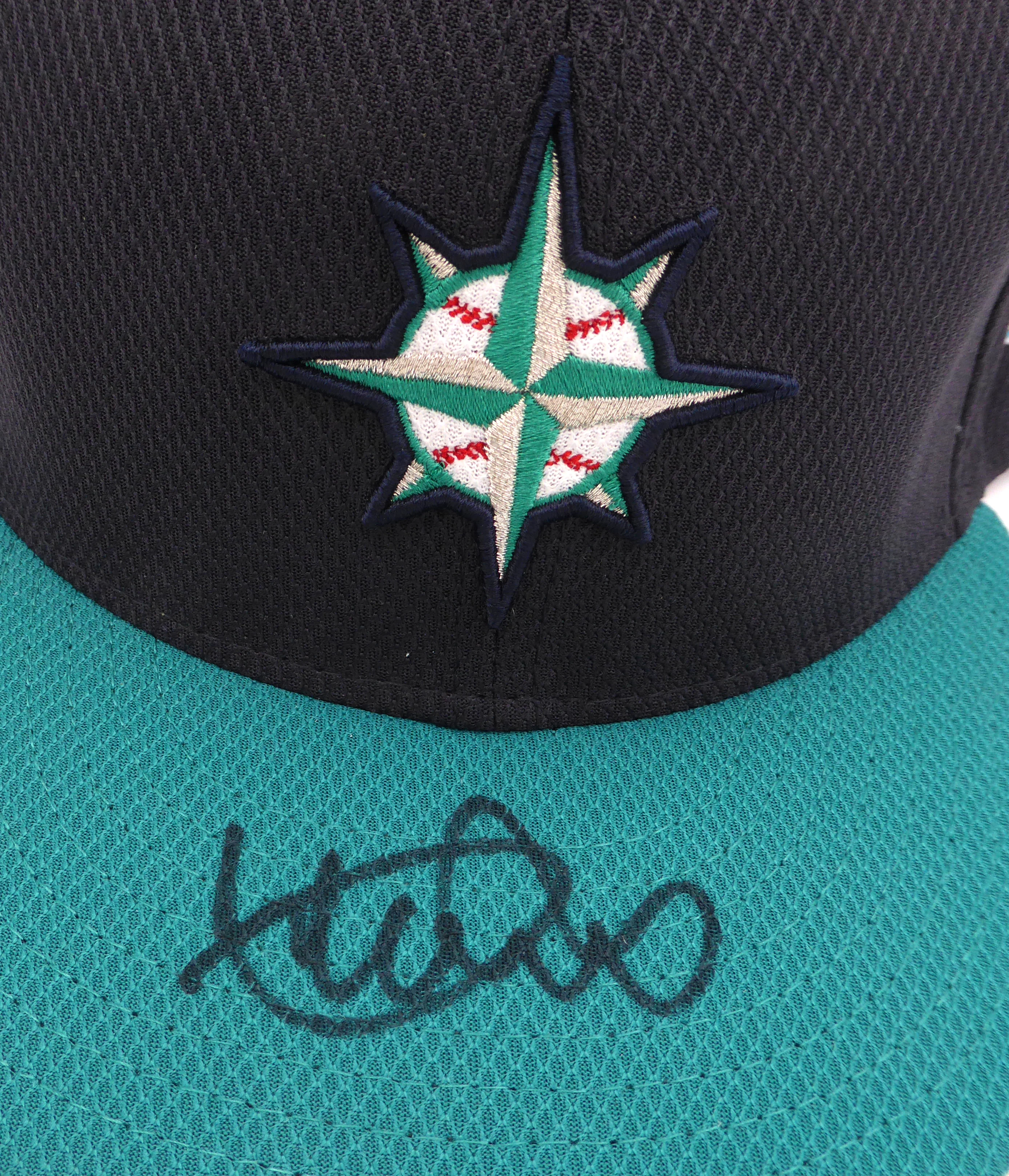 Ichiro Suzuki Autographed 2016 Spring Training Hat Seattle Mariners IS Holo SKU #225876 - Image 2
