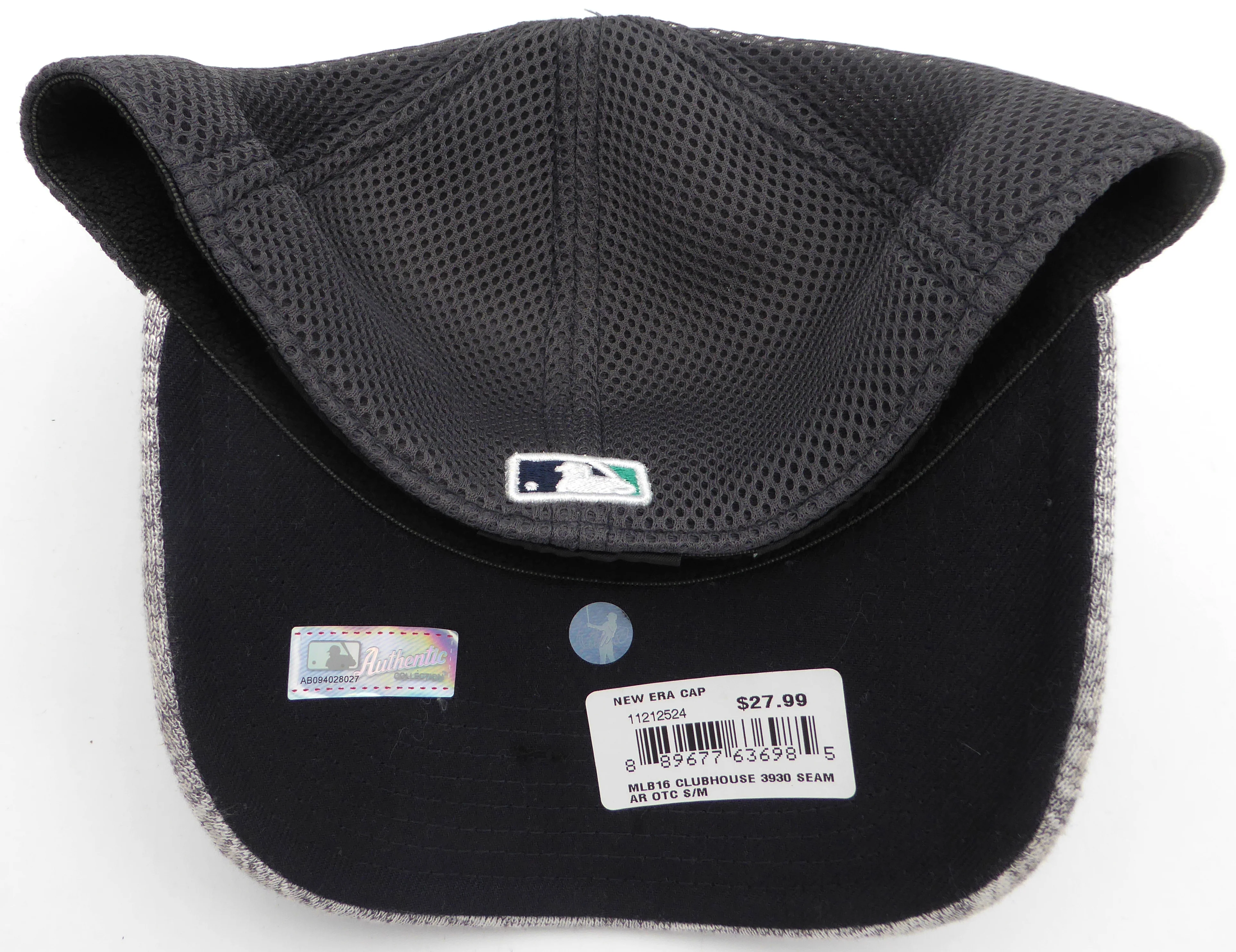 Ichiro Suzuki Autographed Alternate Hat Seattle Mariners IS Holo SKU #225877 - Image 2
