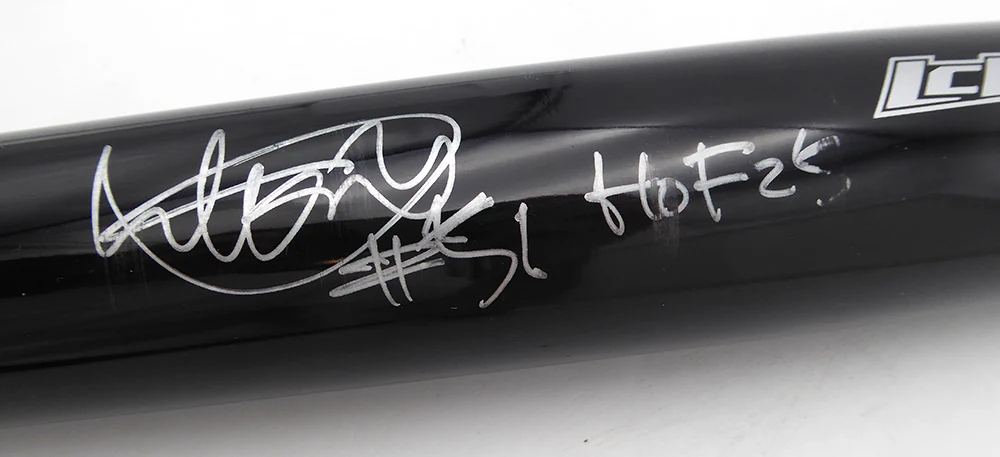 Ichiro Suzuki Autographed Mizuno Player Model Bat Seattle Mariners "HOF 25" (Smudged) Beckett BAS QR #2W517071 - Image 2