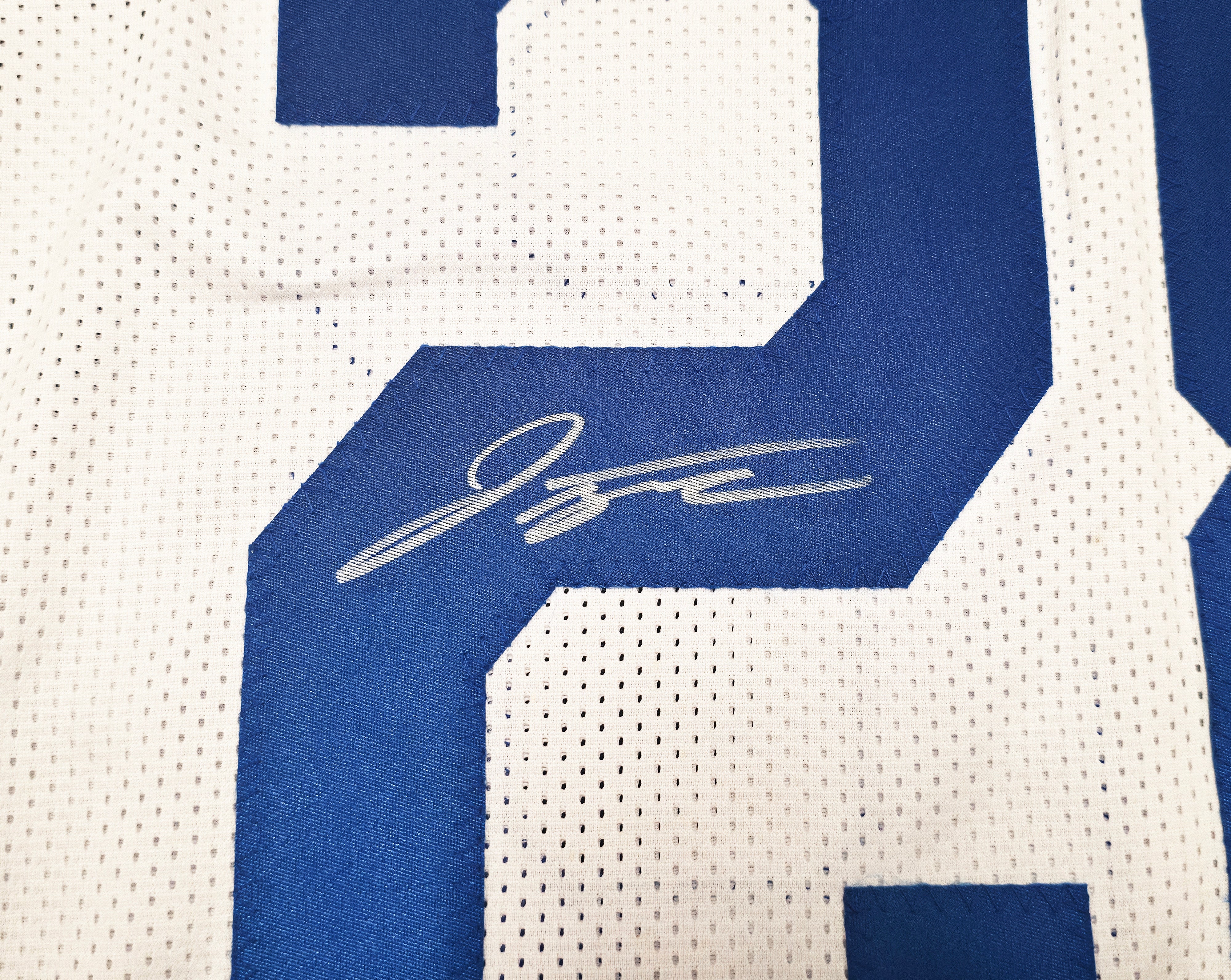 Indianapolis Colts Jonathan Taylor Autographed White Jersey Beckett BAS Witness Stock #256915 - Image 4