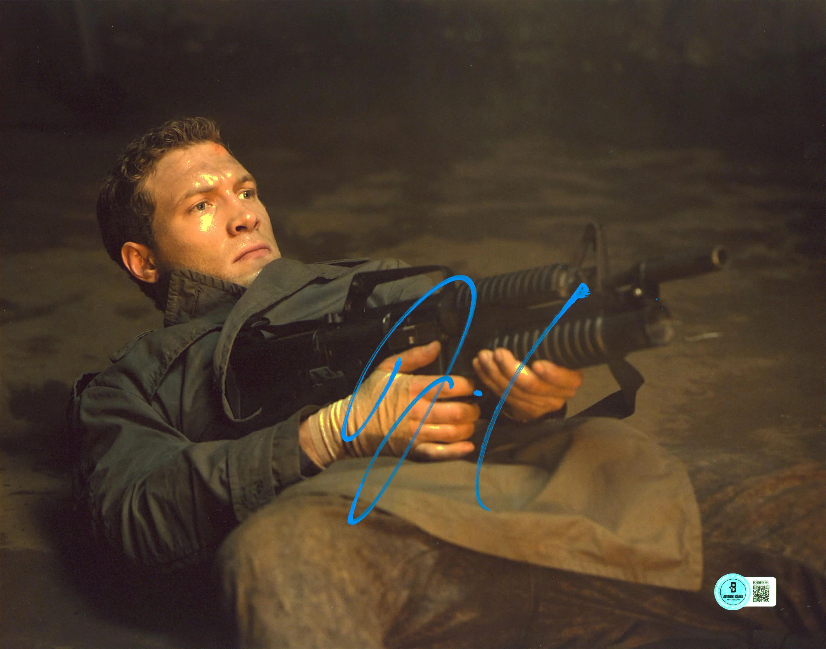 Jai Courtney Divergent Authentic Signed 11x14 Horizontal Photo BAS #BS96976 - Image 2