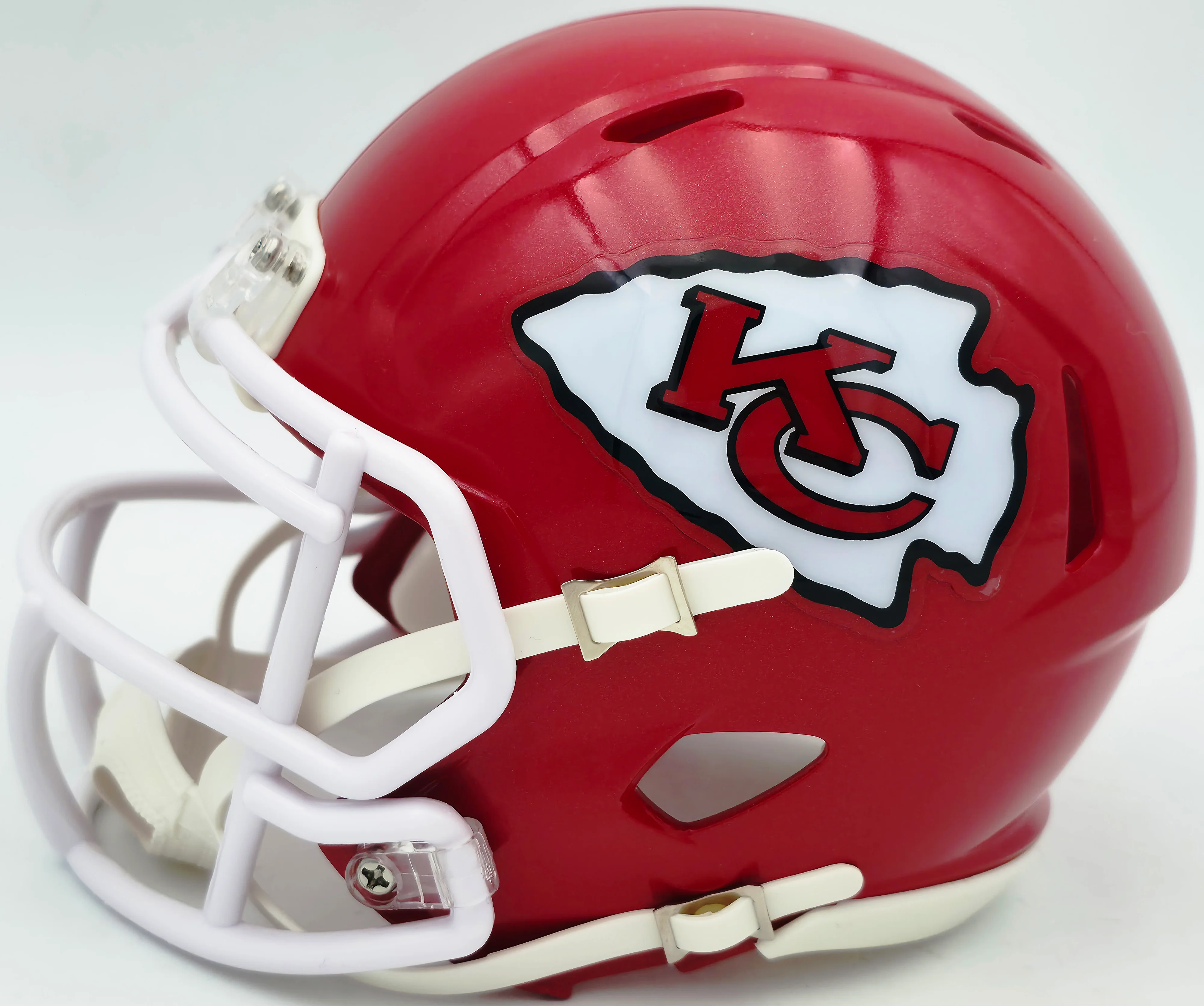 Jamaal Charles Autographed Kansas City Chiefs Red Speed Mini Helmet Beckett BAS Witness Stock #260052 - Image 5