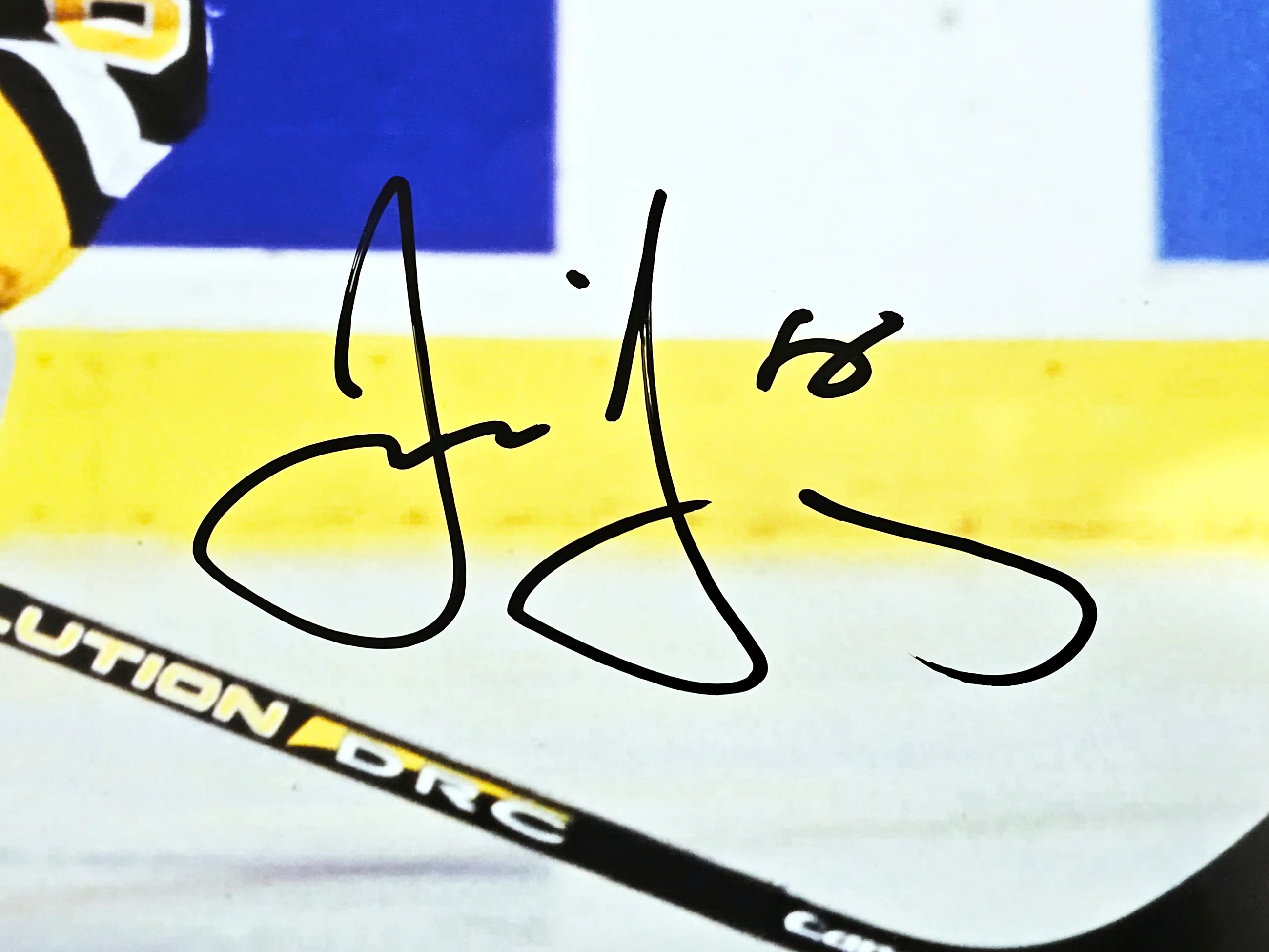 Jaromir Jagr Autographed 16x20 Photo Pittsburgh Penguins Beckett BAS Witness Stock #219046 - Image 2
