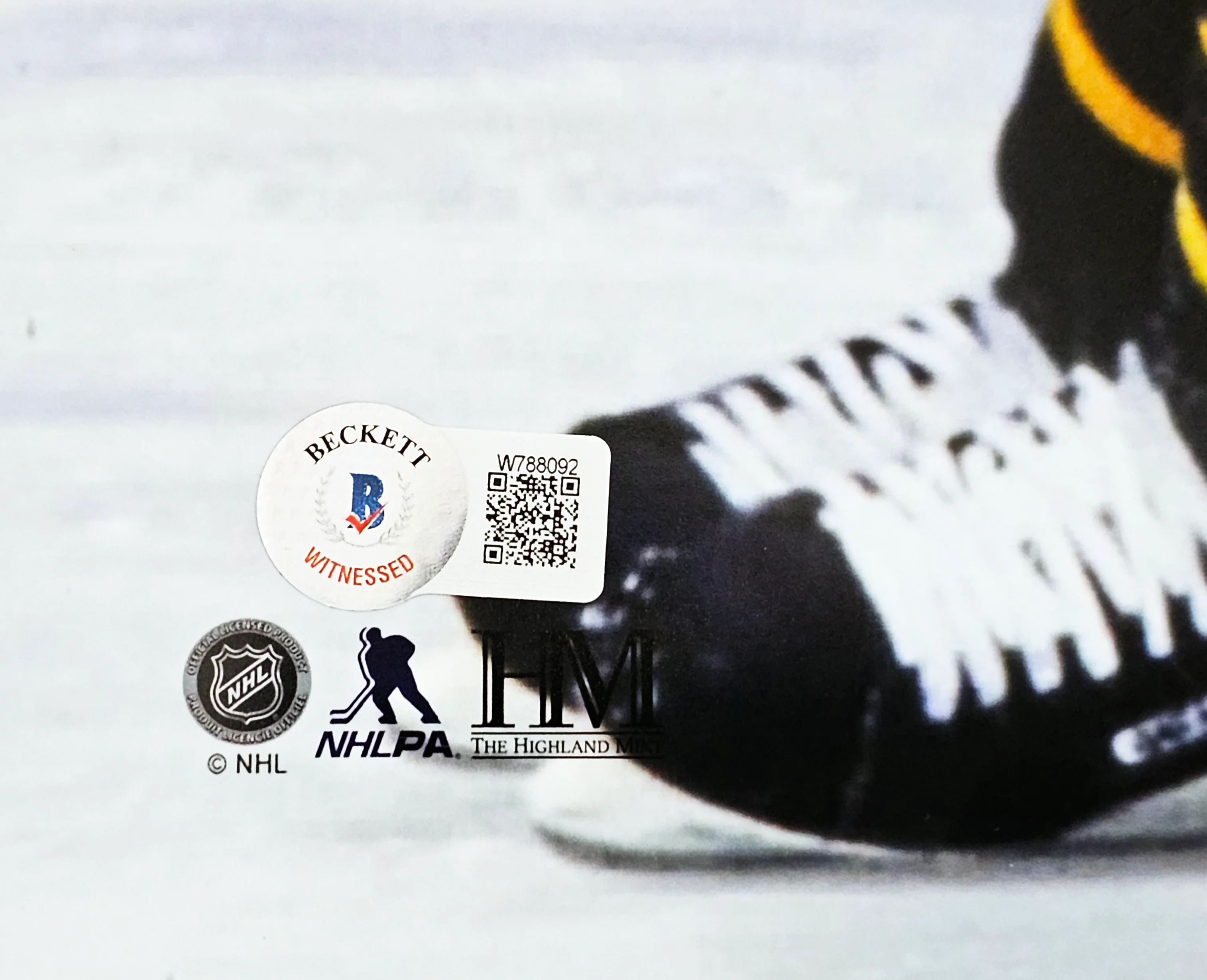 Jaromir Jagr Autographed 16x20 Photo Pittsburgh Penguins Beckett BAS Witness Stock #219046 - Image 3