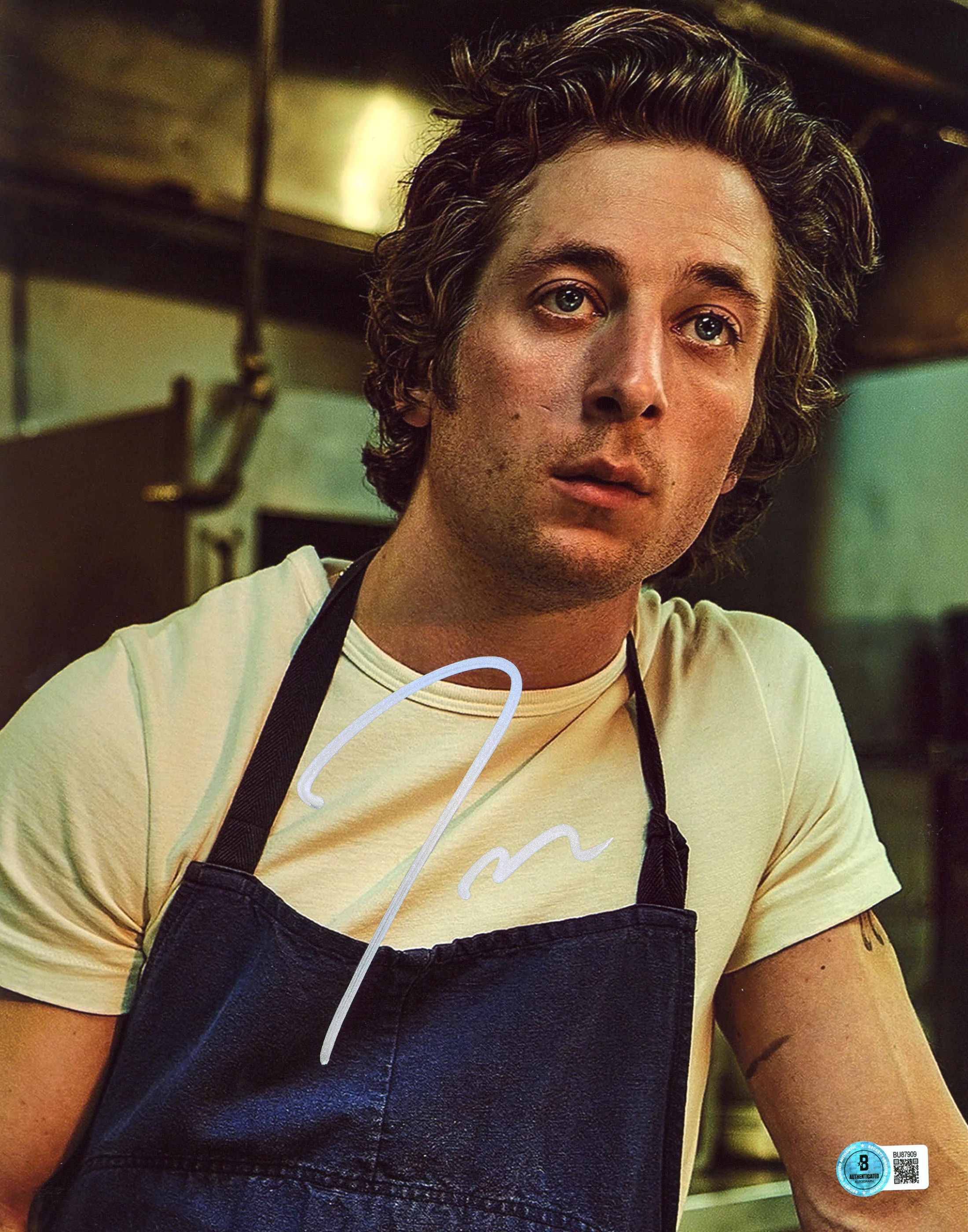 Jeremy Allen White The Bear Authentic Signed 11x14 Vertical Photo BAS #BU87909 - Image 2
