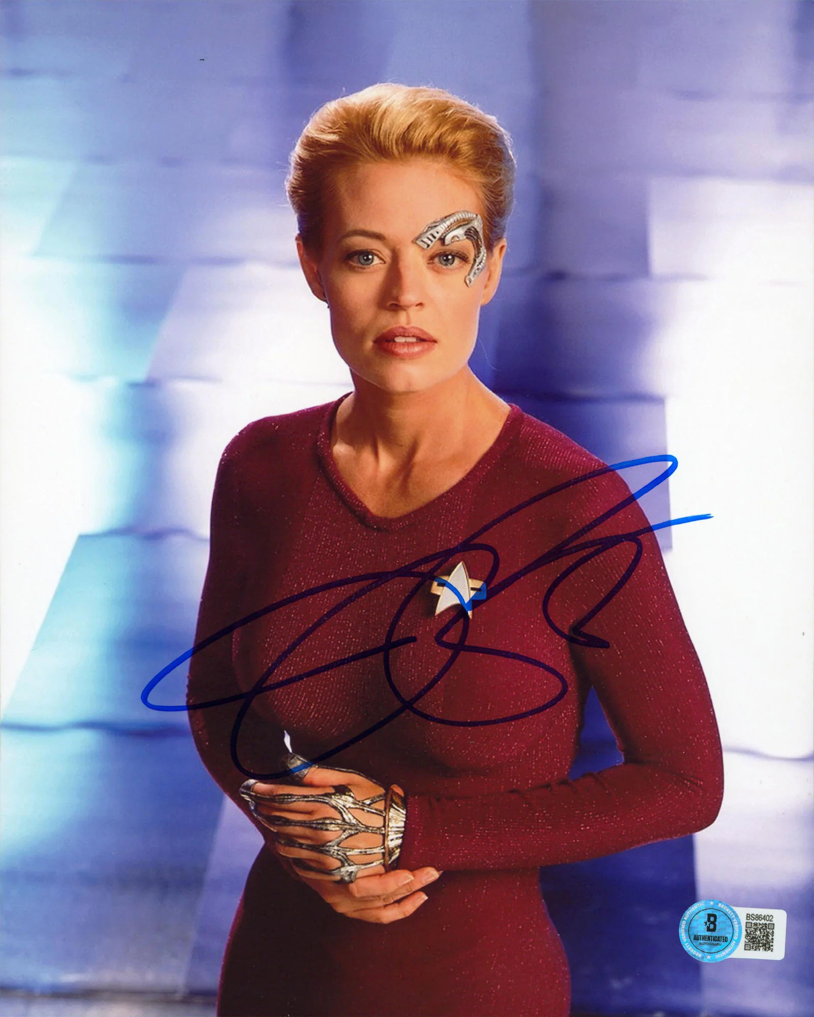 Jeri Ryan Star Trek: Voyager Authentic Signed 8x10 Vertical Photo BAS 2 - Image 2