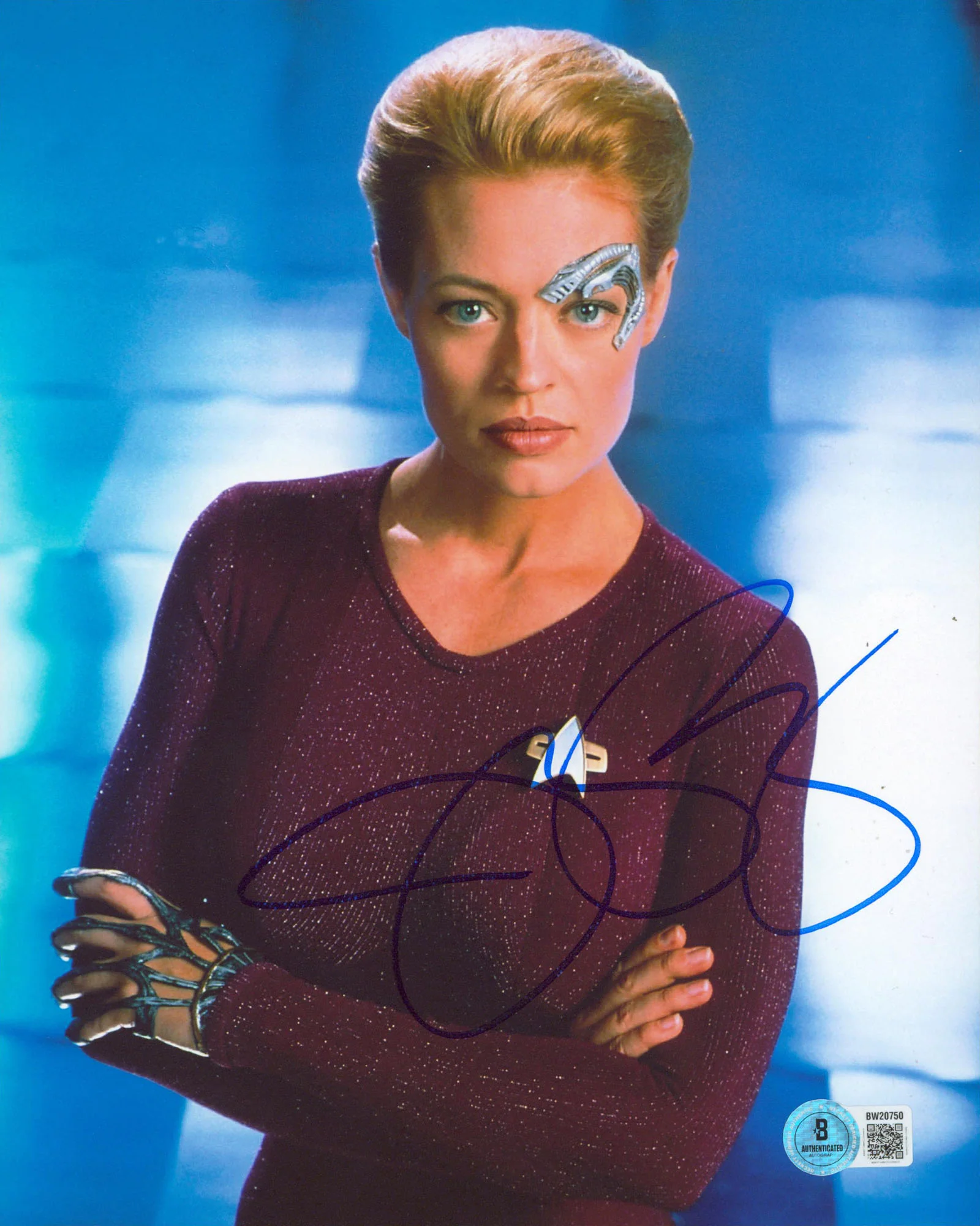Jeri Ryan Star Trek: Voyager Authentic Signed 8x10 Vertical Photo BAS 8 - Image 2