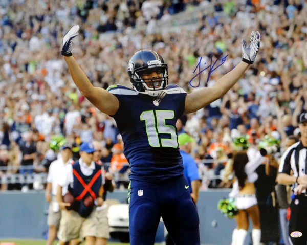 Jermaine Kearse Autographed 16x20 Photo Seattle Seahawks MCS Holo Stock #71572