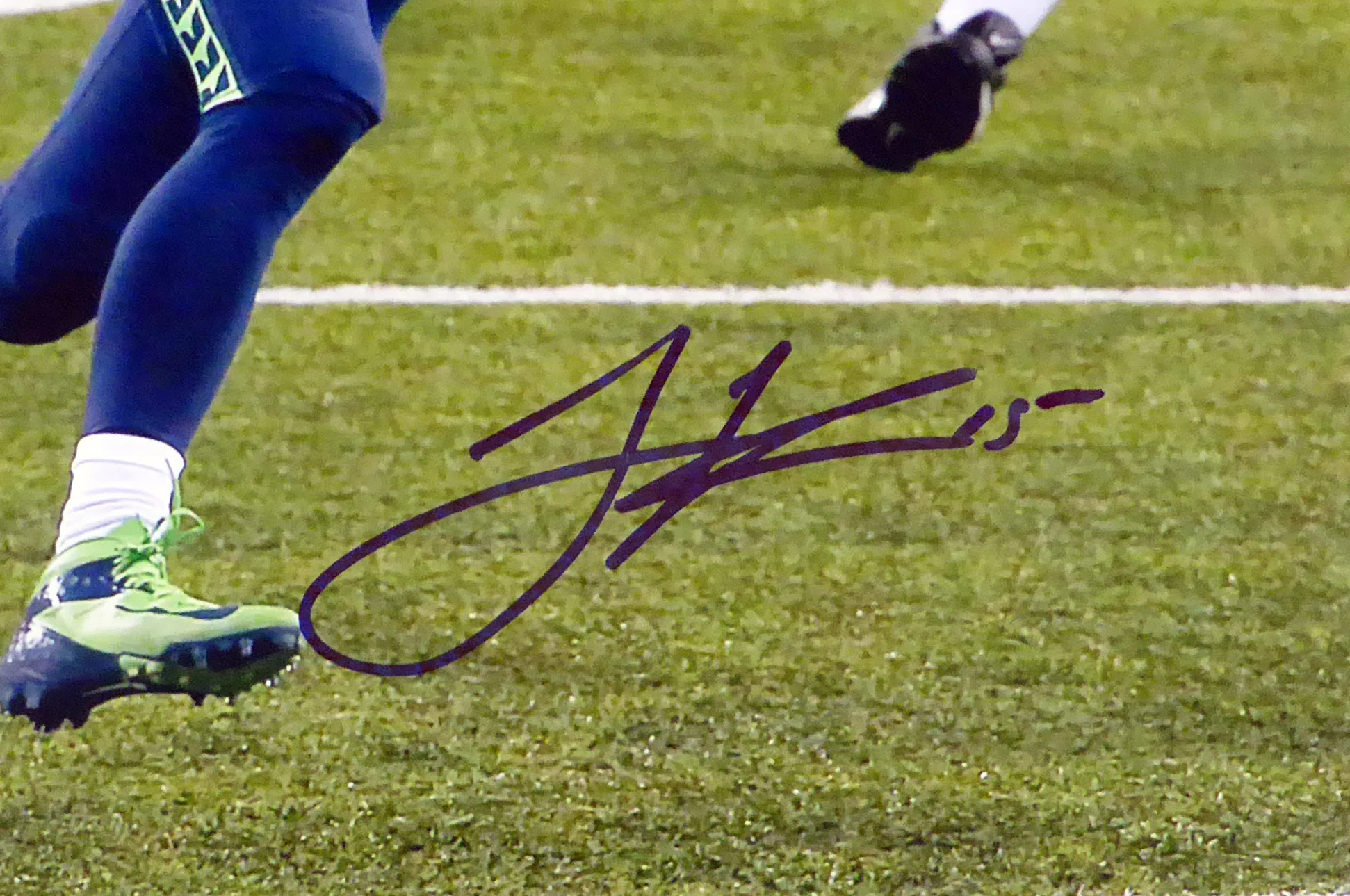 Jermaine Kearse Autographed 16x20 Photo Seattle Seahawks SB XLVIII TD MCS Holo Stock #106299 - Image 2