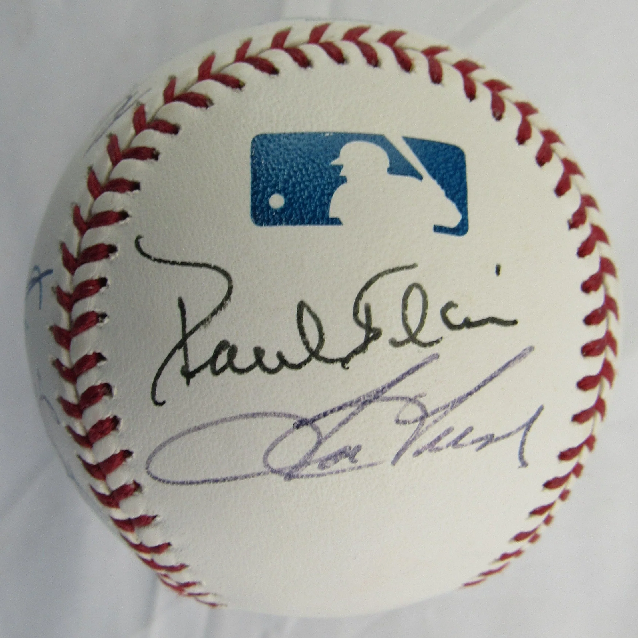 Multi Signed Rawlings Auto Baseball - New York Yankees 14 Signatures - Tim Raines Graig Nettles - Image 2