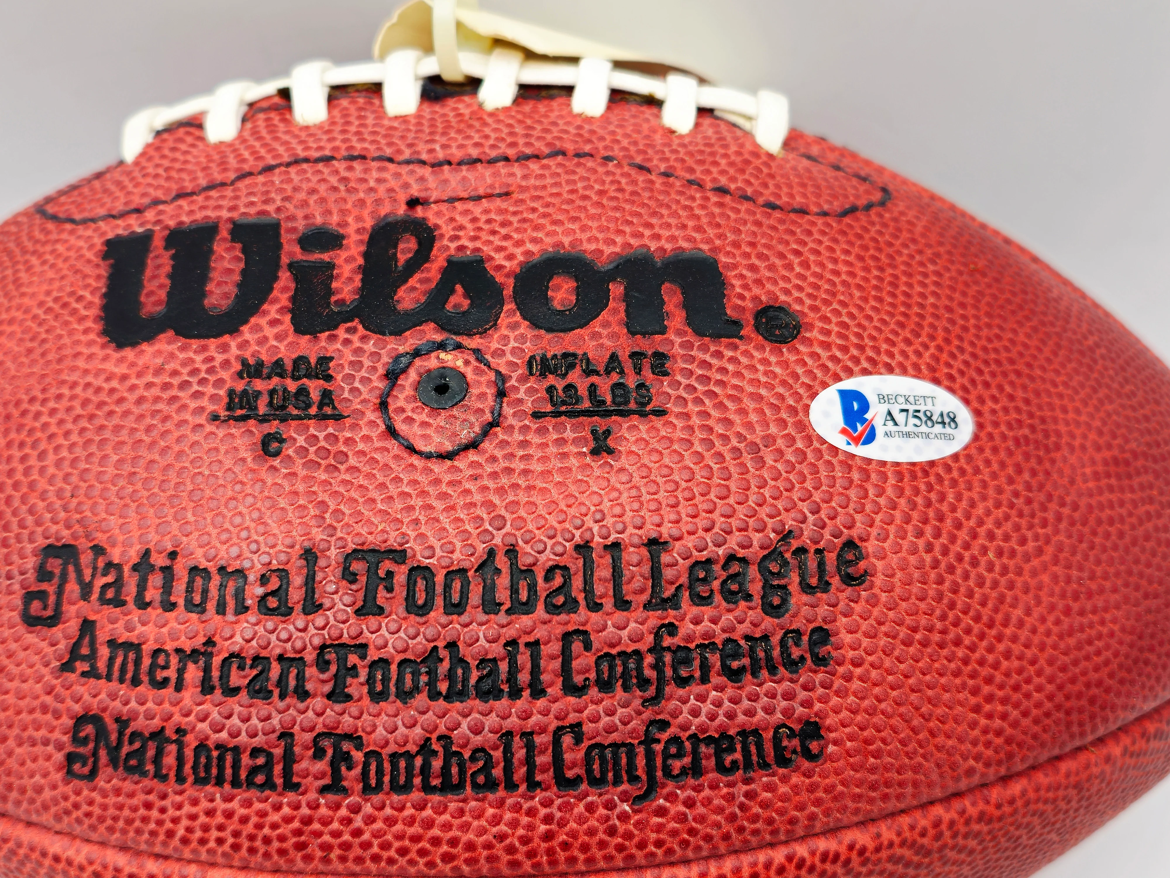 Johnny Unitas Autographed Official NFL Leather Football Baltimore Colts Beckett BAS #A75848 - Image 4