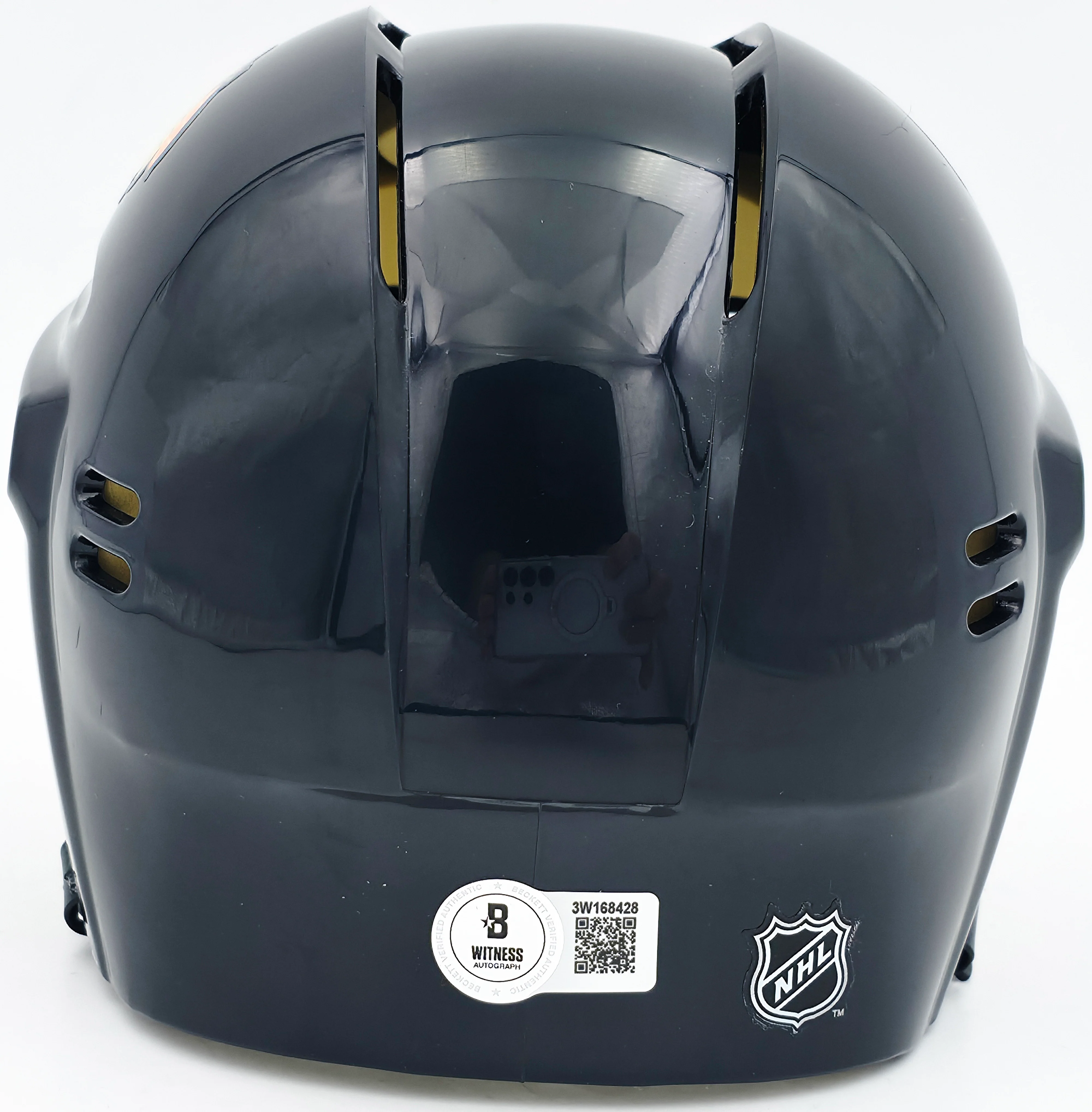 Jonathan Toews Autographed Chicago Blackhawks Black Mini Helmet Beckett BAS Witness Stock #250191 - Image 4