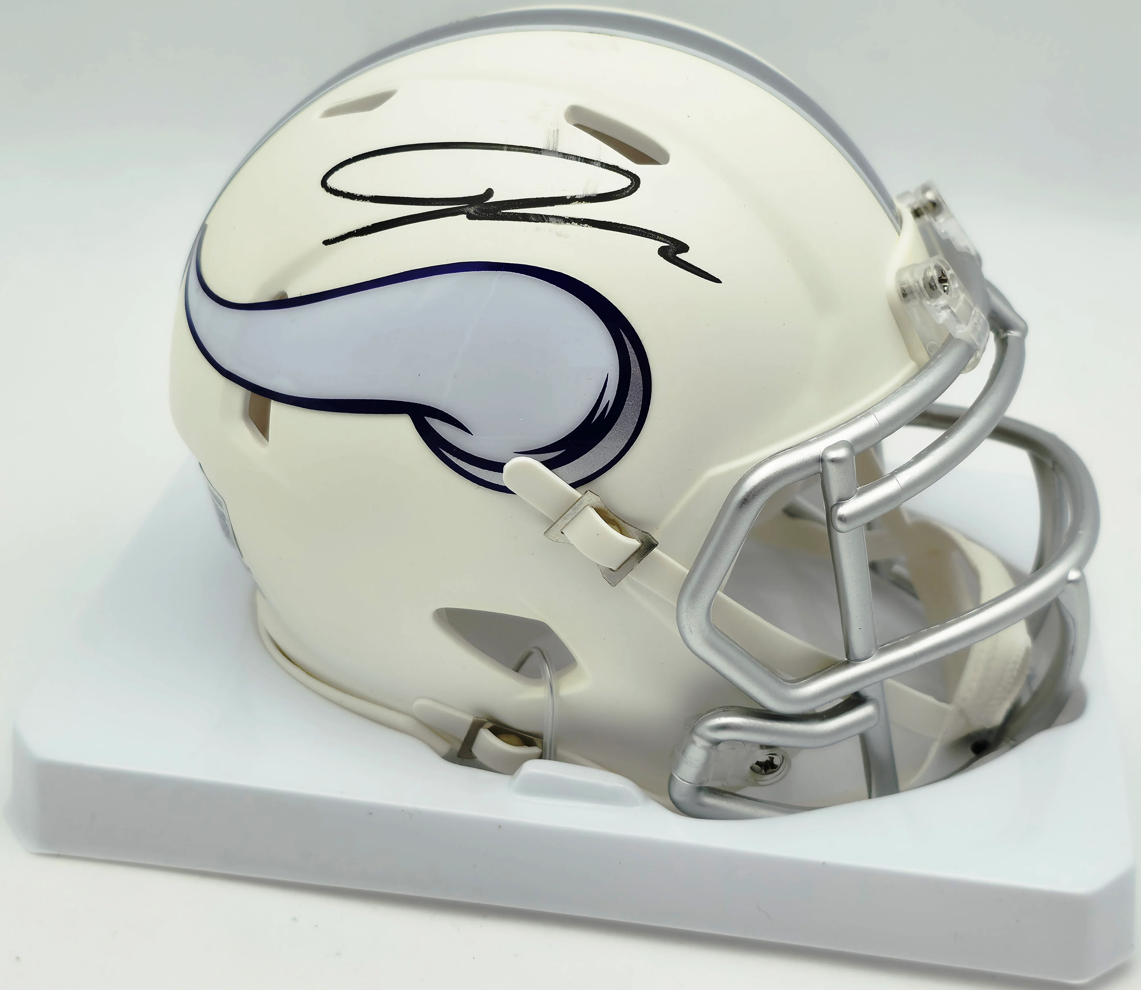 Jordan Addison Autographed Minnesota Vikings Cream Retro Speed Mini Helmet (Smudged) Beckett BAS QR #BW00332