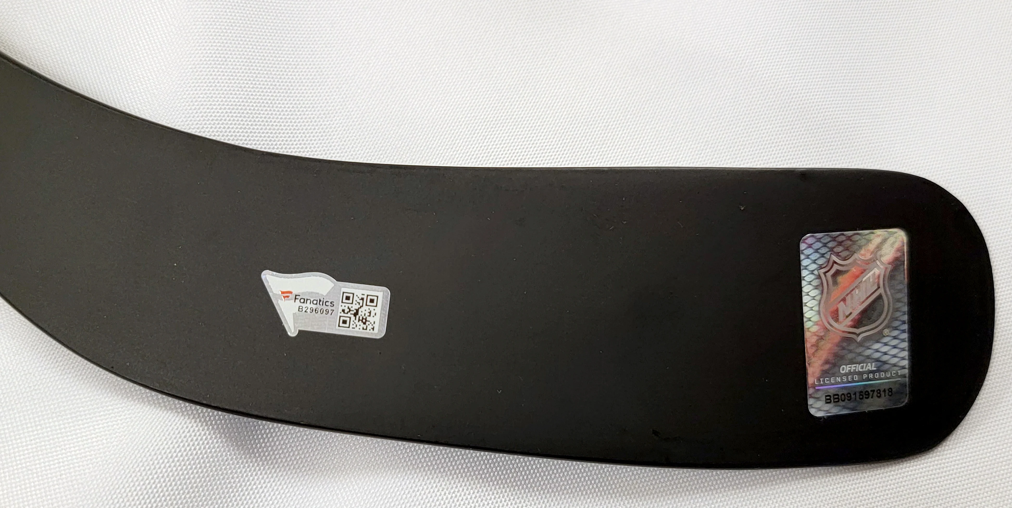 Jordan Eberle Autographed Black Inglasco 24" Mini Stick Seattle Kraken Fanatics Holo #B296097 - Image 5