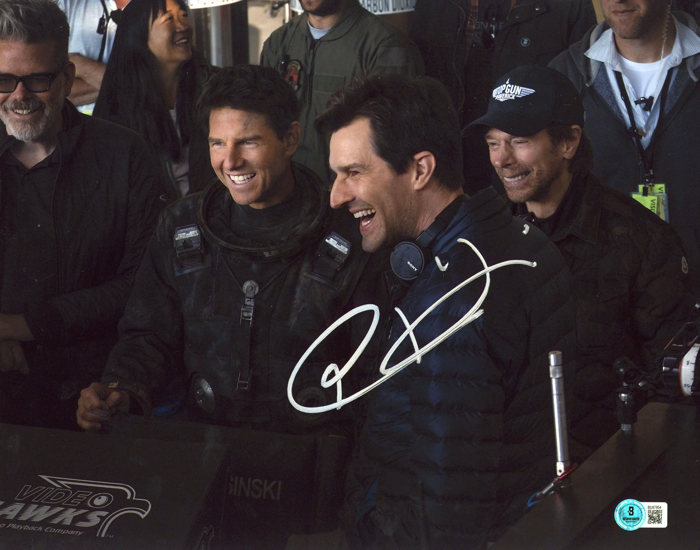 Joseph Kosinski Top Gun: Maverick Authentic Signed 11x14 Photo BAS #BU87854 - Image 2