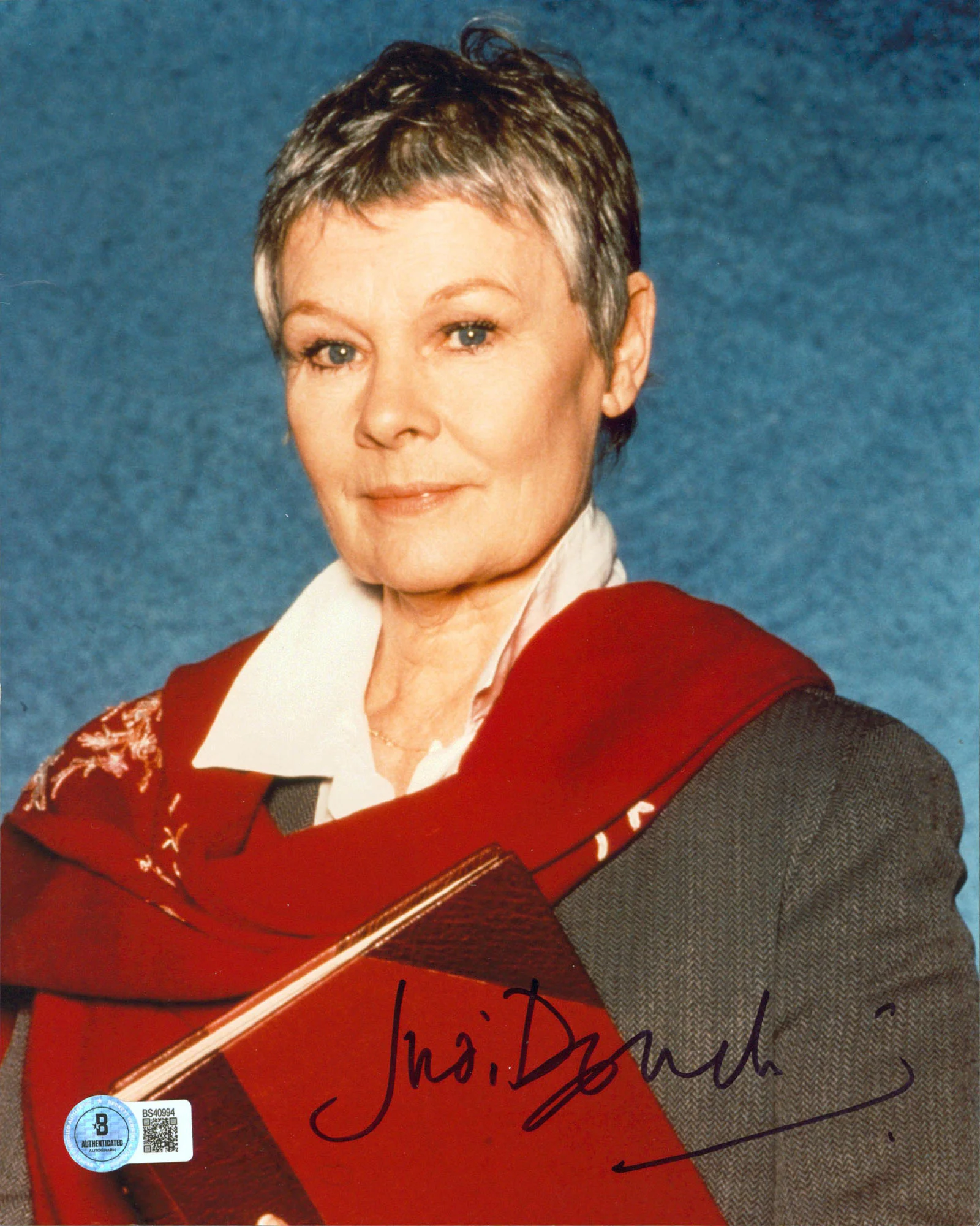 Judi Dench Shakespear In Love Authentic Signed 8x10 Vertical Photo BAS #BS40994 - Image 2