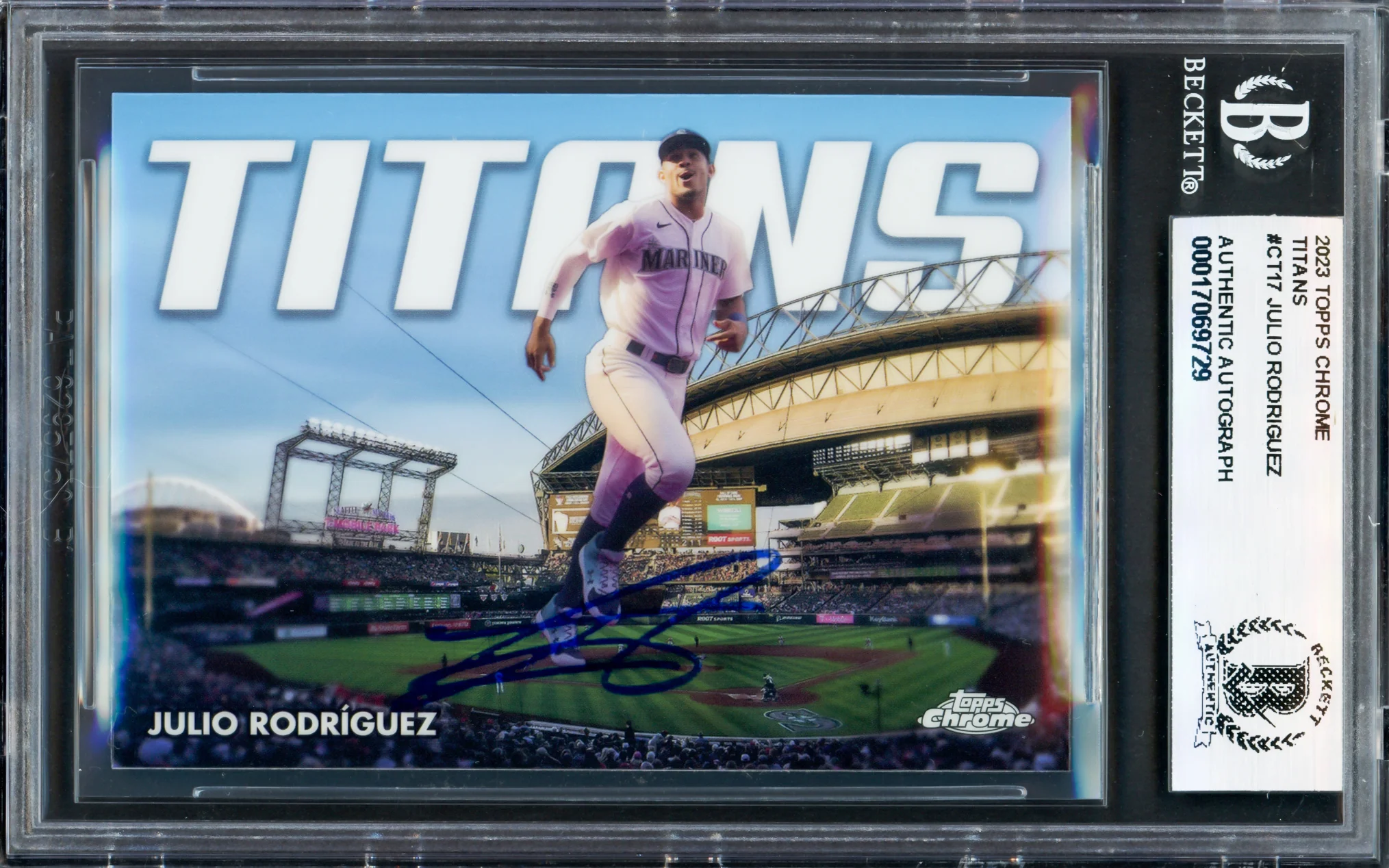 Julio Rodriguez Autographed 2023 Topps Chrome Titans Card #CT-17 Seattle Mariners Beckett BAS #17069729 - Image 3