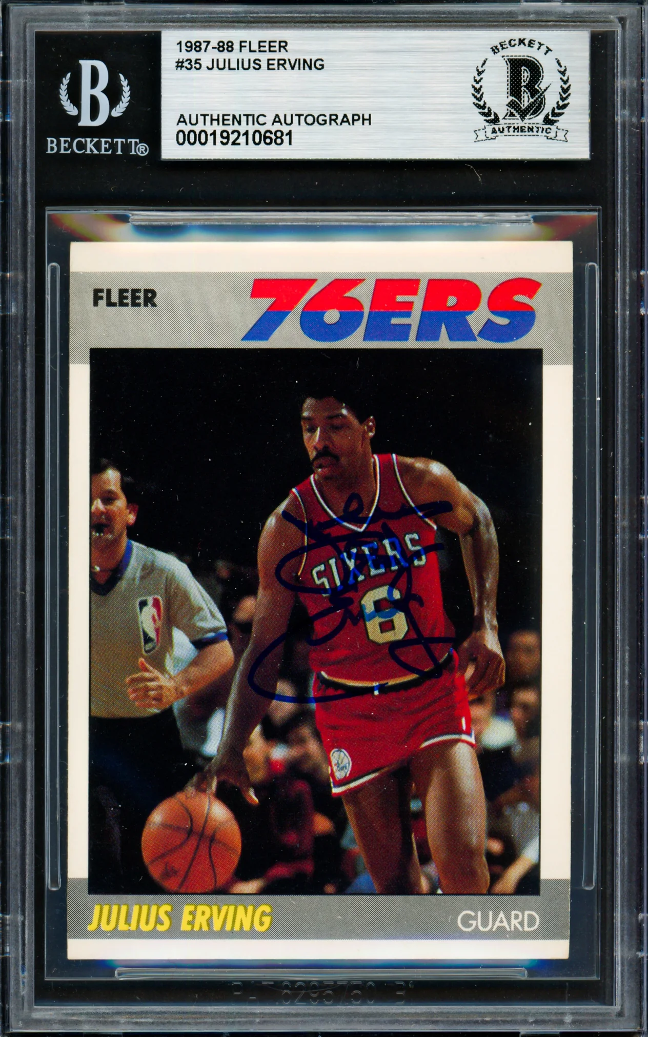 Julius Dr. J Erving Autographed 1987-88 Fleer Card #35 Philadelphia 76ers Beckett BAS #19210681