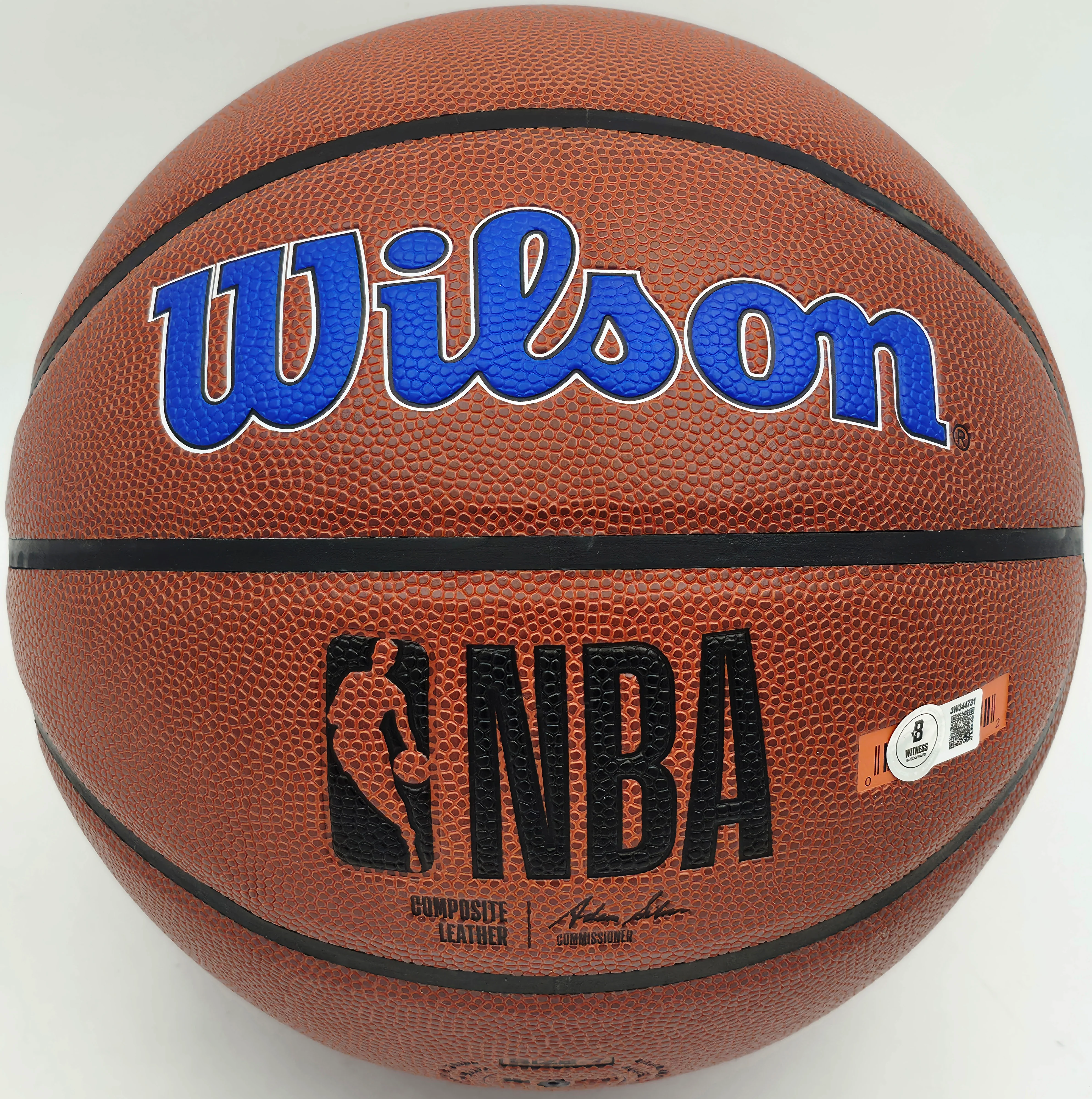 Julius "Dr. J" Erving Autographed Composite Leather Philadelphia 76ers Logo Basketball Beckett BAS Witness Stock #253709 - Image 5