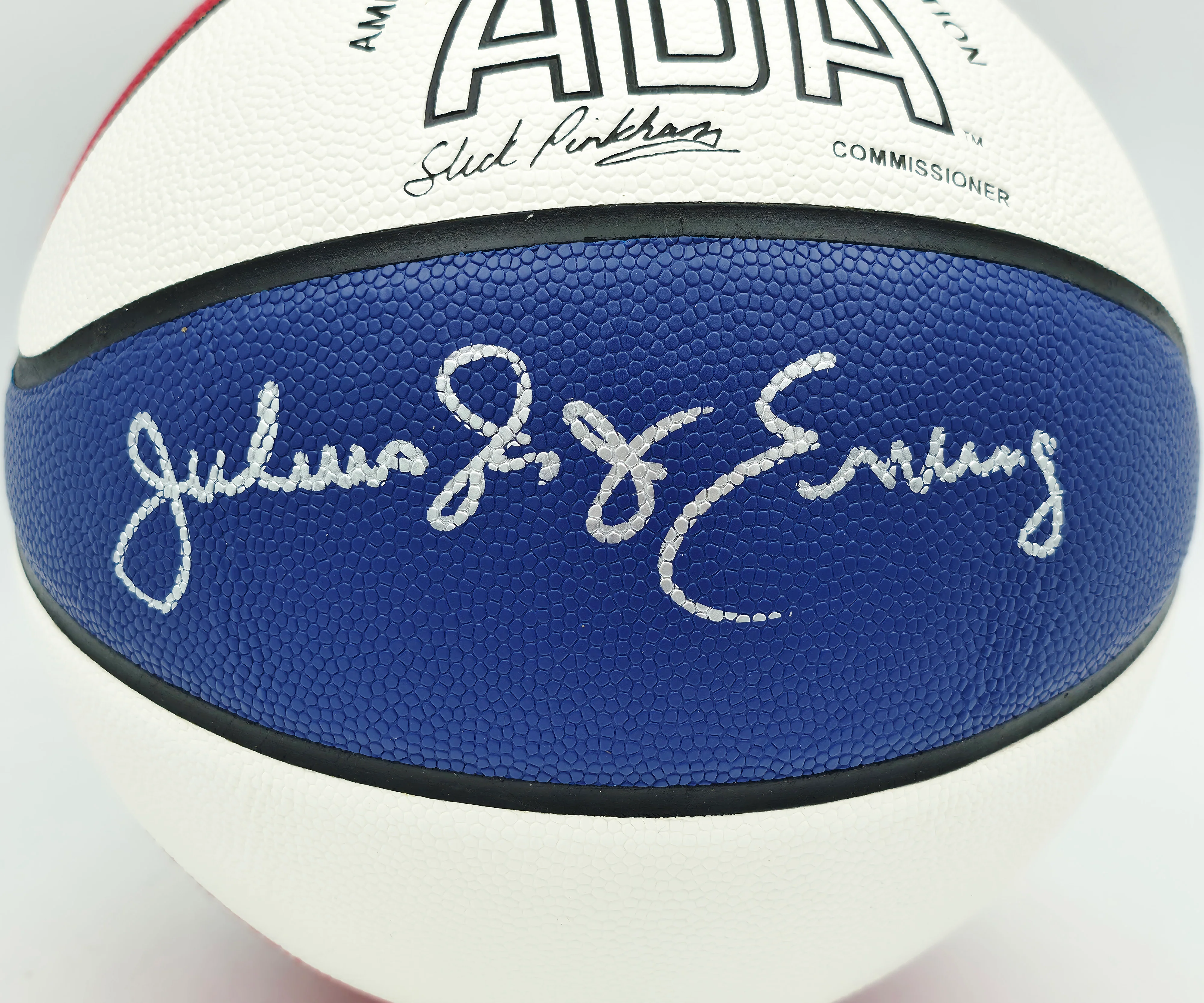 Julius "Dr. J" Erving Autographed Red, White & Blue ABA Basketball New Jersey Nets Beckett BAS Witness Stock #253710 - Image 2